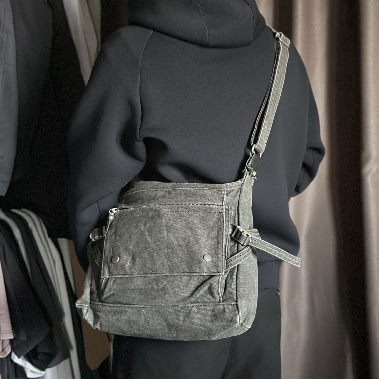 Japanese Brand BAGGY PORT JAPAN COTTON CANVAS CRROSSBODY BAG Size ONE SIZE - 14 Thumbnail