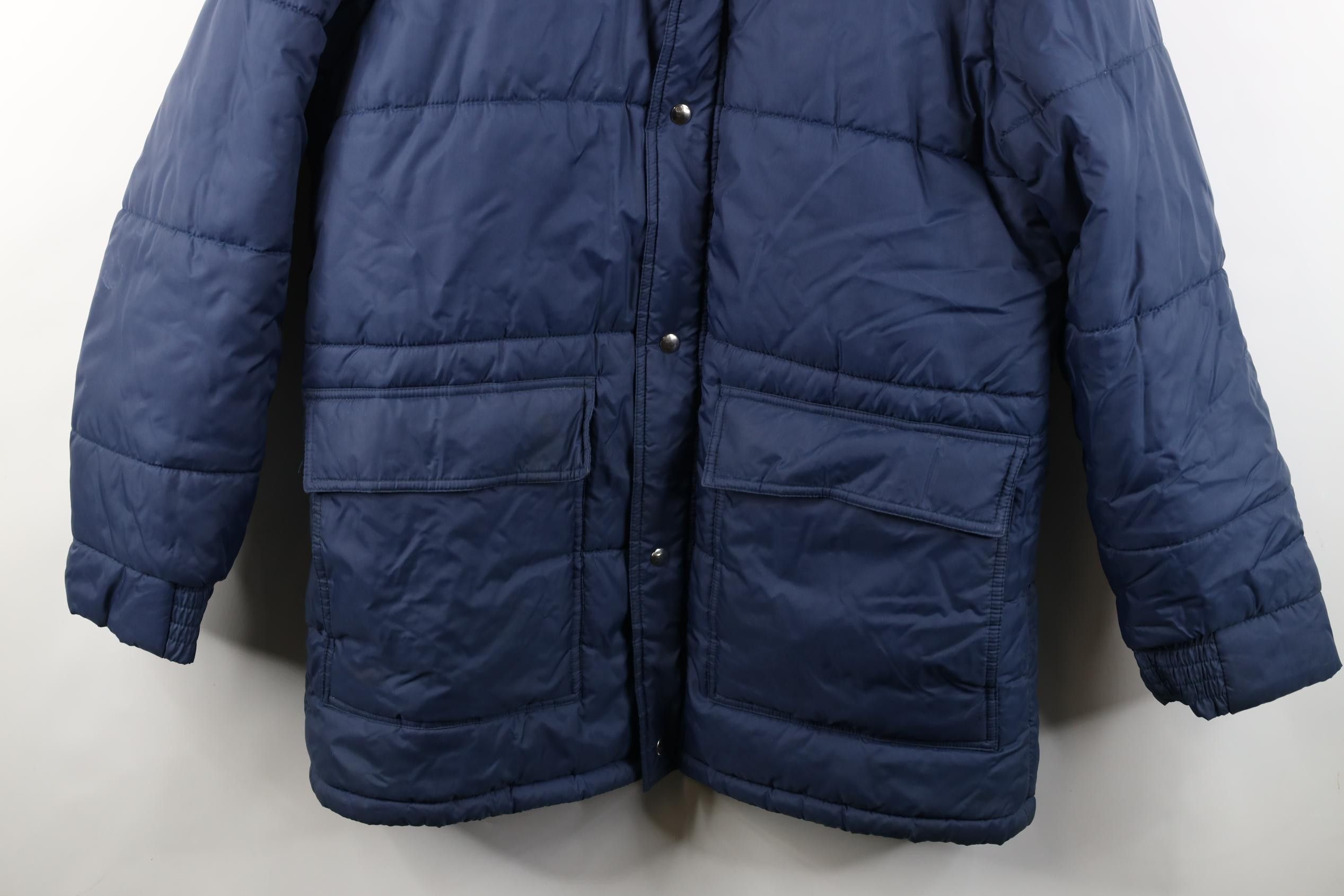 Vintage Vintage 70s Streetwear Puffer Chore Barn Jacket Navy Blue Size US L / EU 52-54 / 3 - 3 Thumbnail