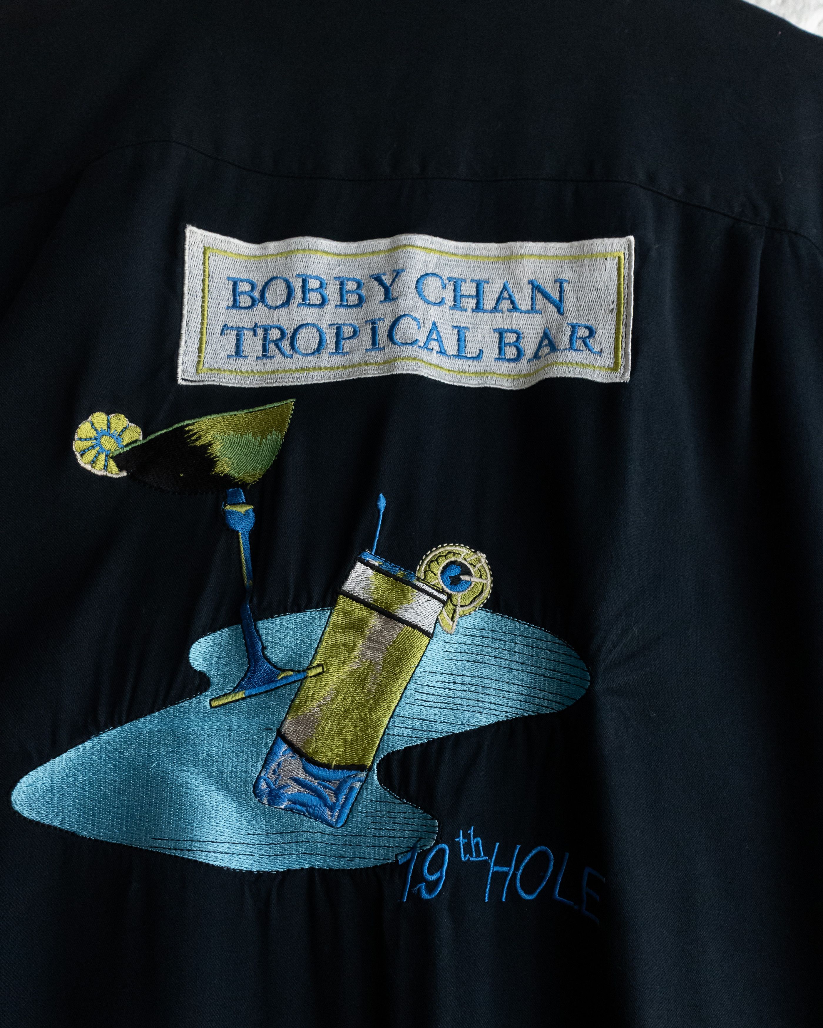 Vintage Vintage 2000s Bobby Chan Pool Tropical Bar Embroidery Shirt Size US XL / EU 56 / 4 - 2 Thumbnail