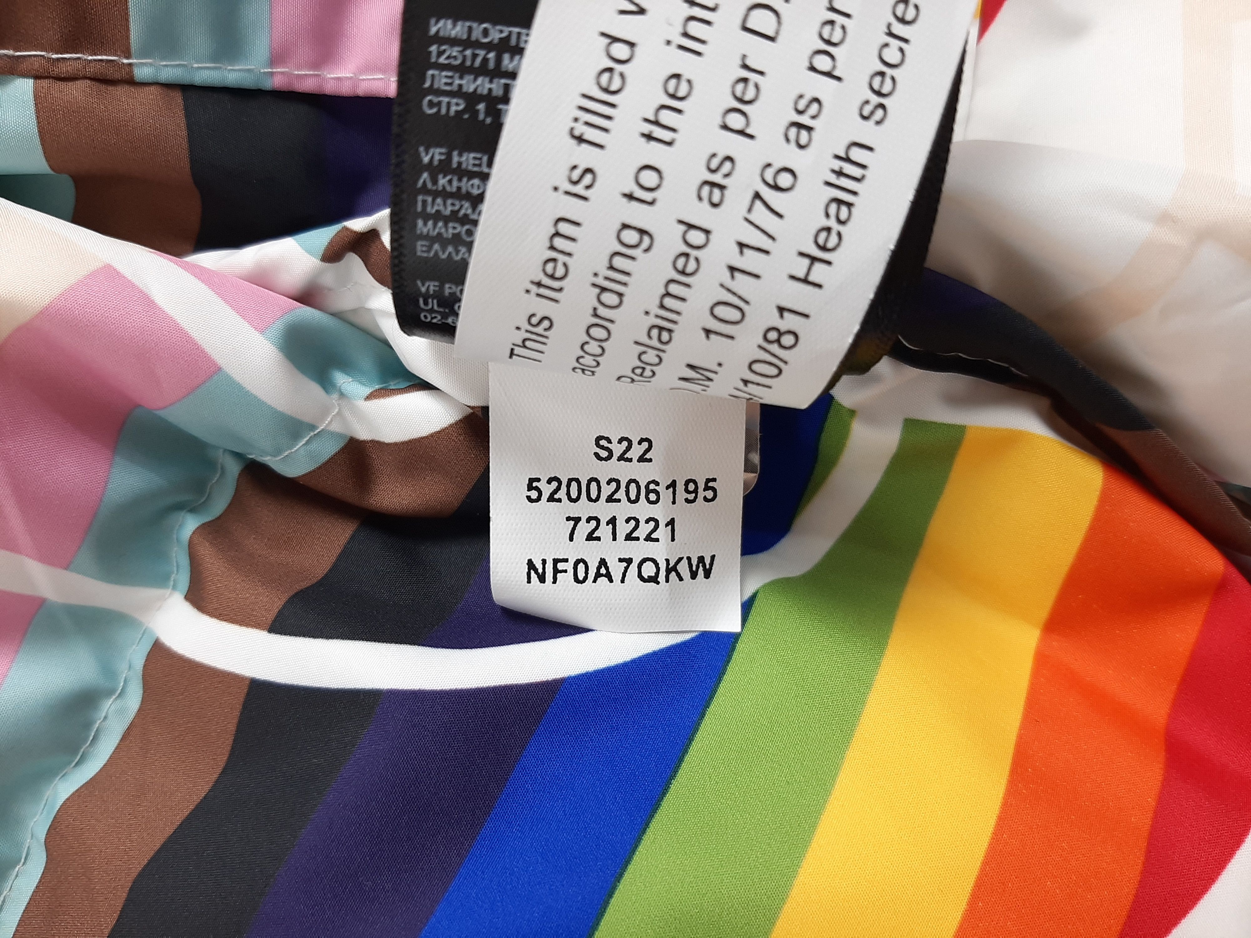 The North Face The North Face 1996 Retro Nuptse Pride Jacket Men's Size XS Size US XS / EU 42 / 0 - 8 Thumbnail