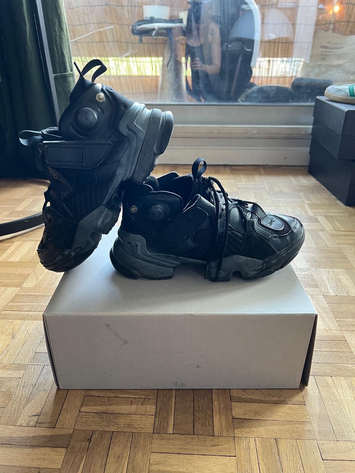Reebok × Vetements Very rare sneakers Reebok and Vêtements size 38,5 Size US 7.5 / IT 37.5 - 1 Thumbnail