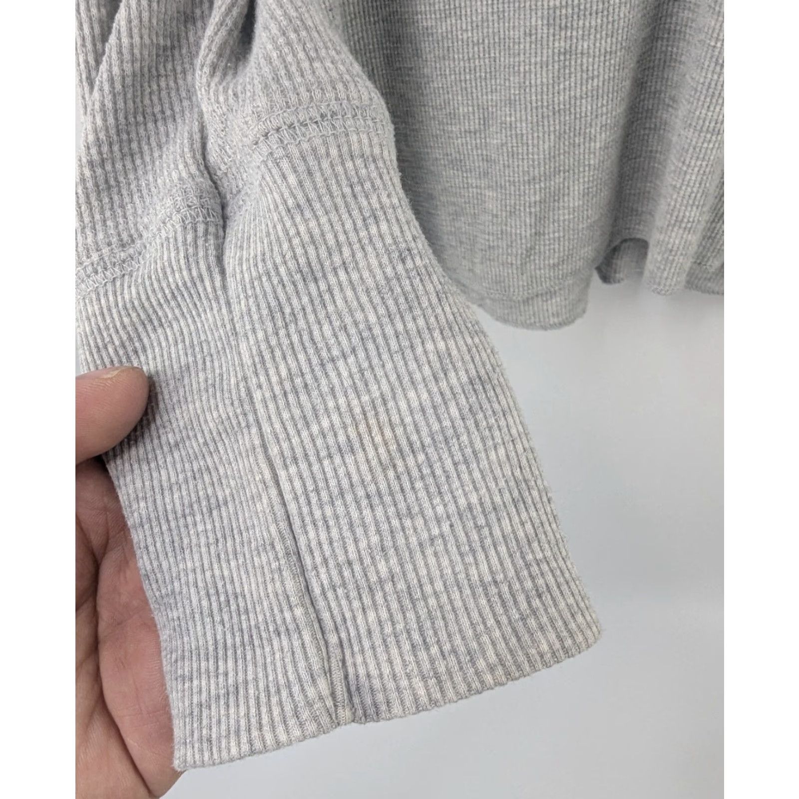 American Eagle Outfitters American Eagle Outfitters Henley Moon Lover Ribbed Gray Size Large Scoop Neck Long Sleeve Shirt Womens Size L / US 10 / IT 46 - 5 Thumbnail