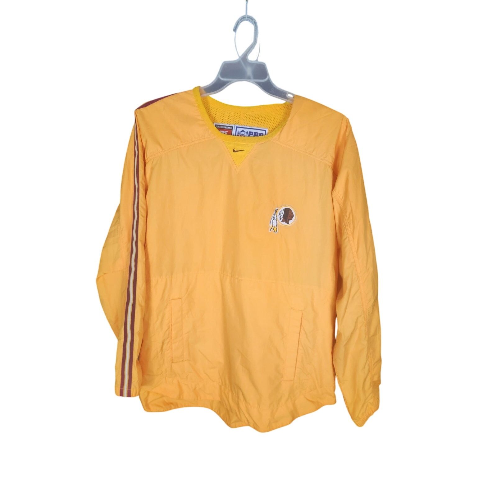 Nike Vintage Redskins Nike center Swoosh pullover men's large Size US L / EU 52-54 / 3 - 1 Thumbnail