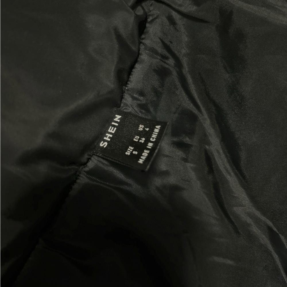 Shein SHEIN Black Puffer Jacket - Size US 4 Size S / US 4 / IT 40 - 4 Thumbnail