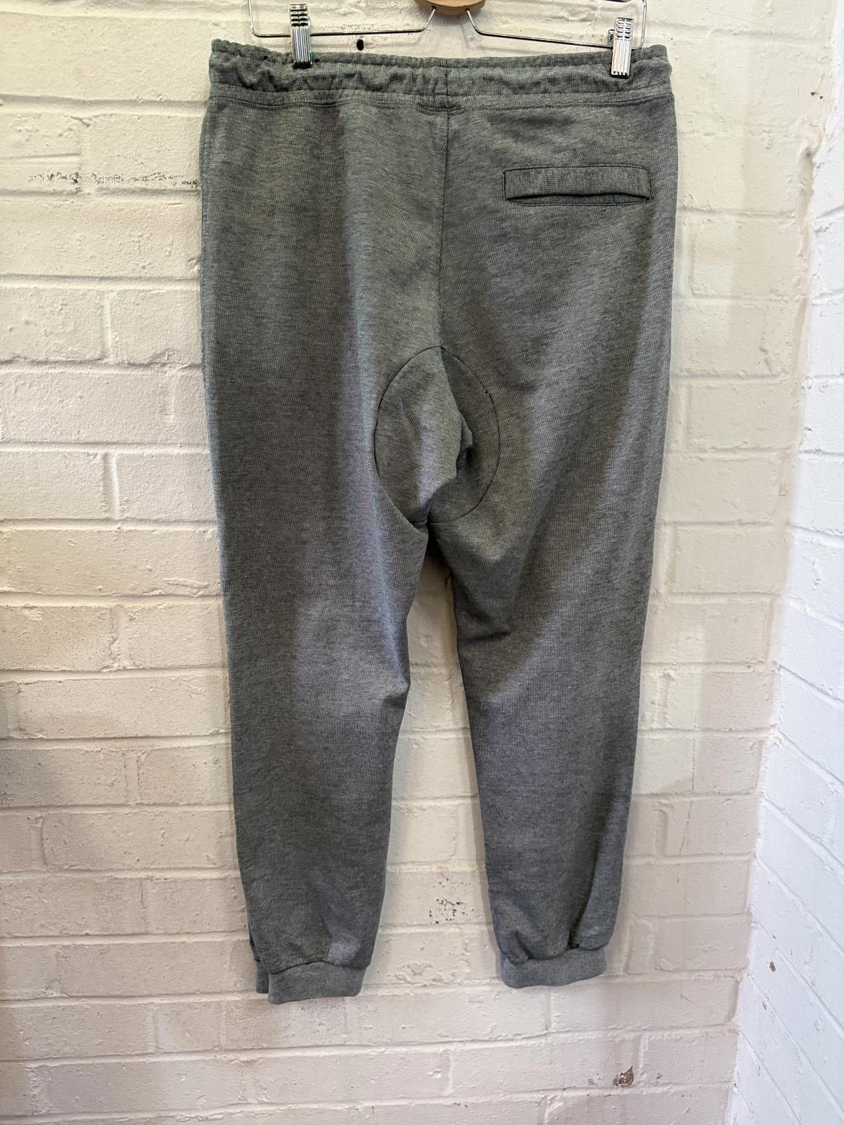 Nike Nike Grey Jogging Pants - Comfortable & Stylish Size US 32 / EU 48 - 4 Thumbnail