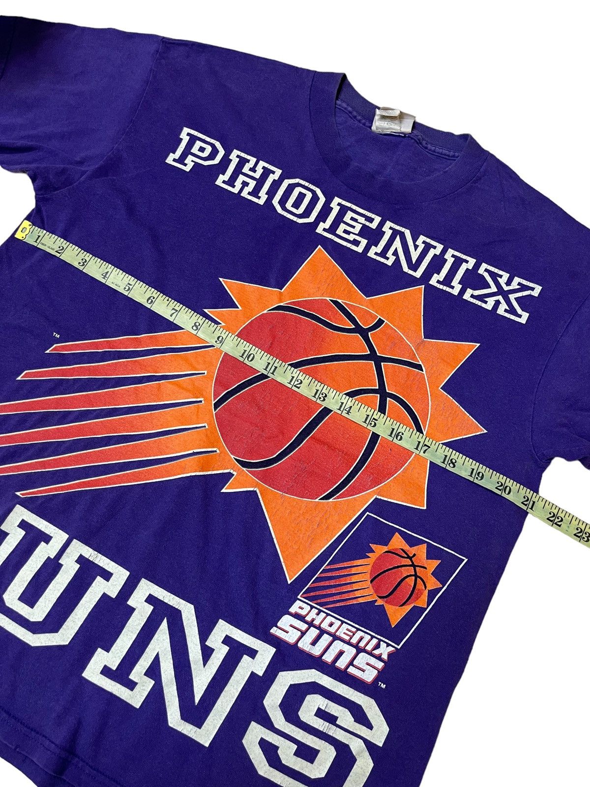 NBA VINTAGE 90s PHOENIX SUNS NBA TEAM 1995 BIG PRINT T SHIRT Size US L / EU 52-54 / 3 - 6 Thumbnail