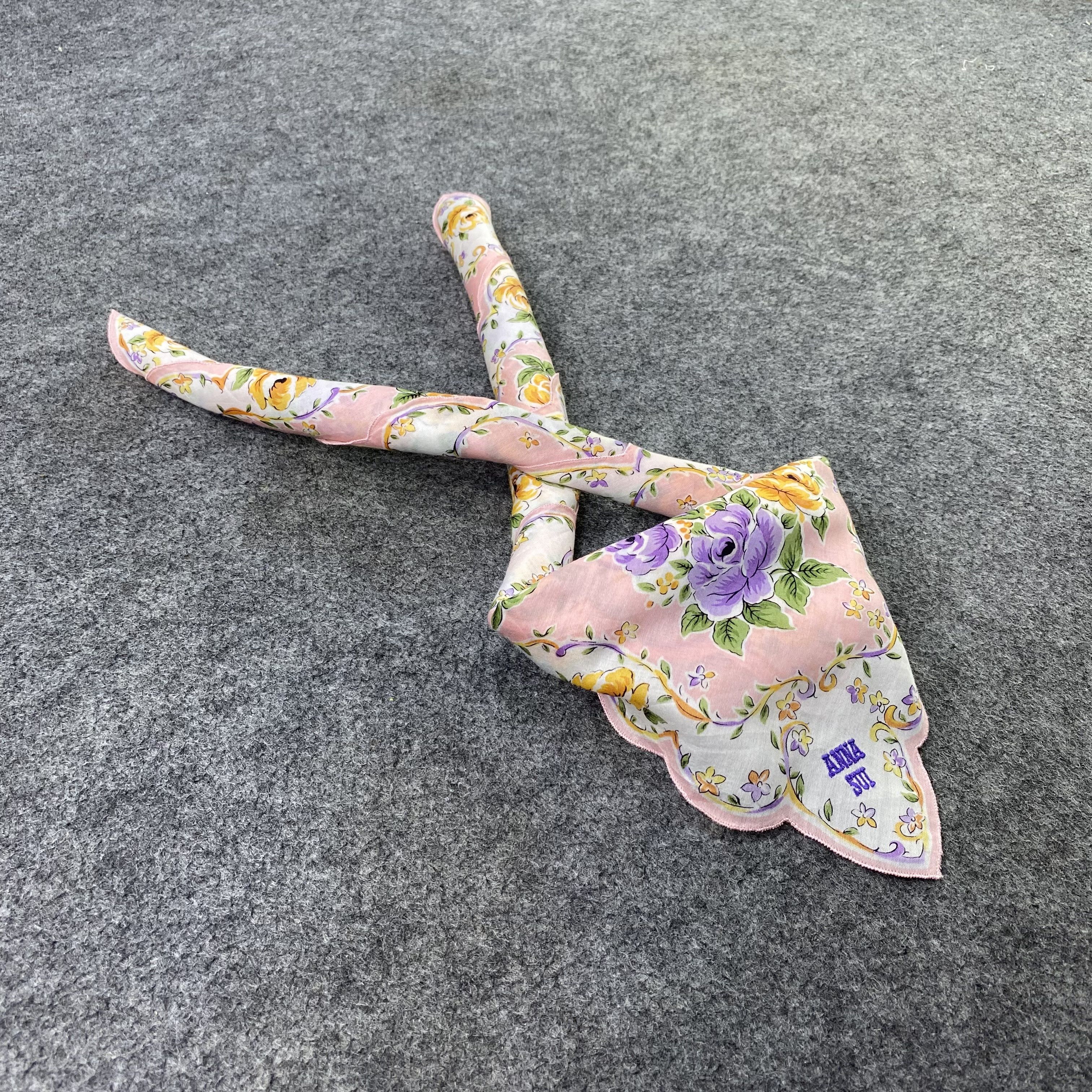 Anna Sui Handkerchief / Bandana / Neckerchief-B2173