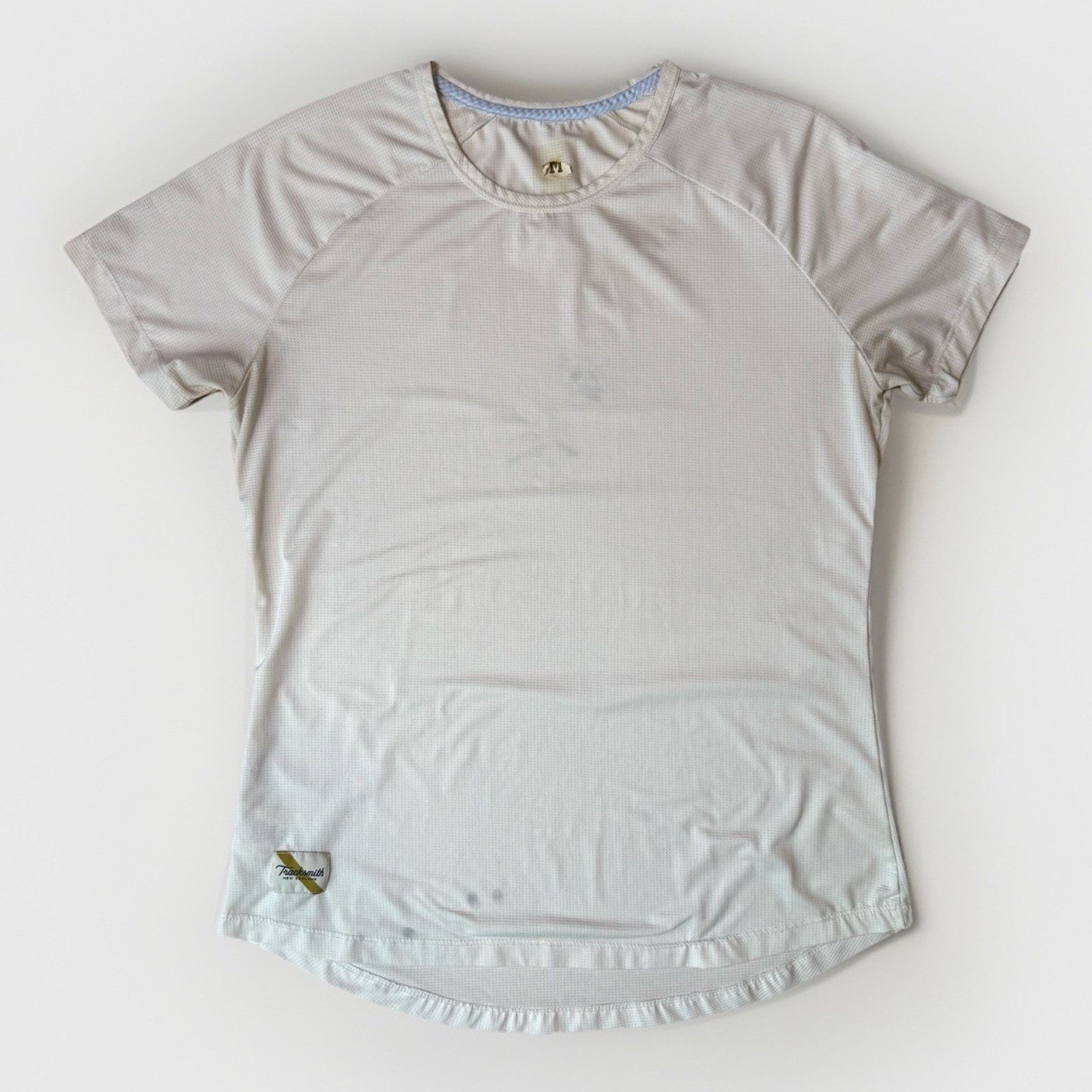 Tracksmith New England Tracksmith Shirt Women's Medium Ivory Short Sleeve Running Size M / US 6-8 / IT 42-44 - 1 Thumbnail