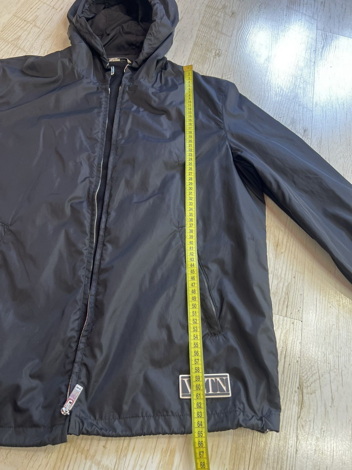 Valentino Valentino Black Nylon Windbreaker Jacket Size US S / EU 44-46 / 1 - 20 Thumbnail