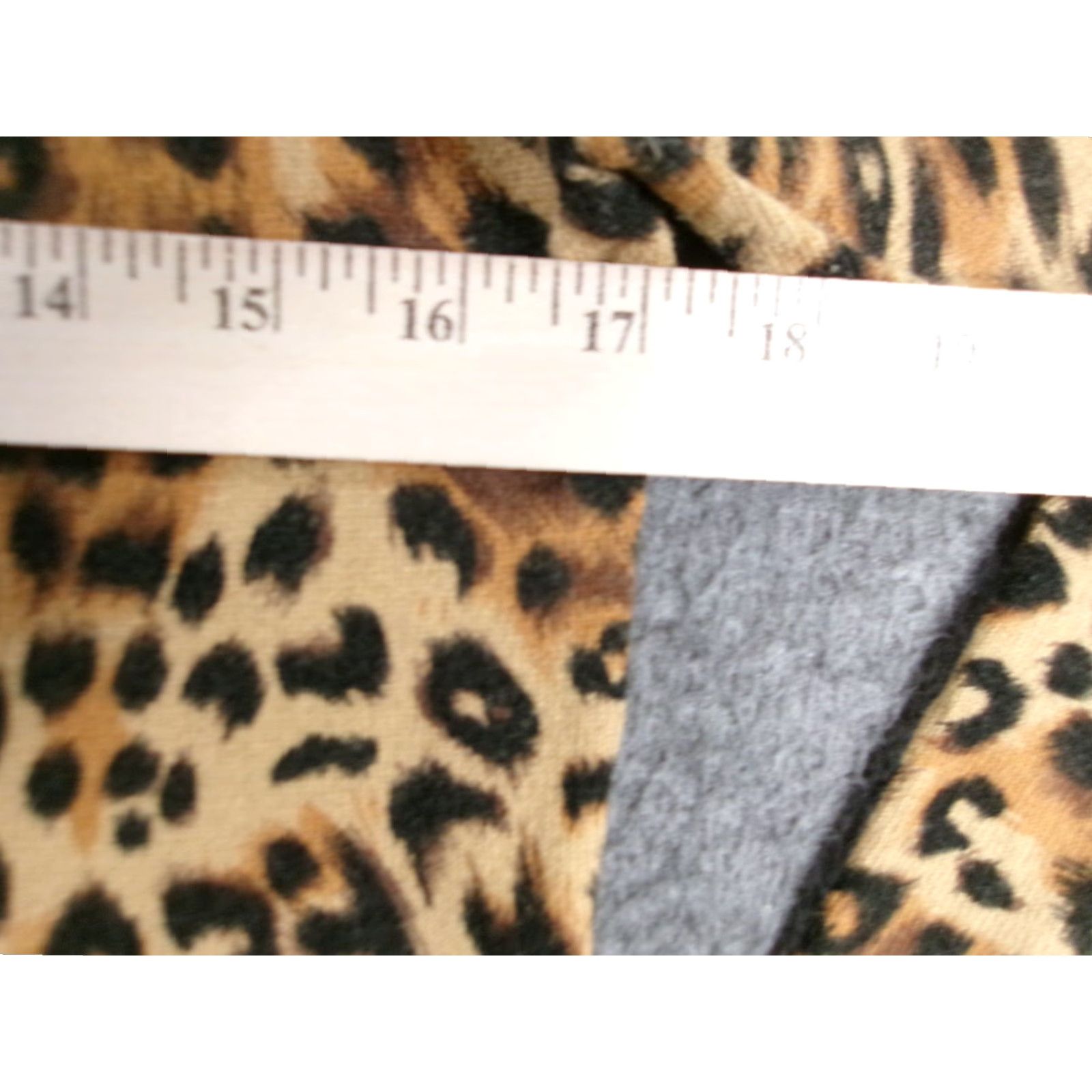 Vintage Covington Petites Cardigan Womens Medium Brown Leopard Print Button Sweater Size M / US 6-8 / IT 42-44 - 3 Thumbnail