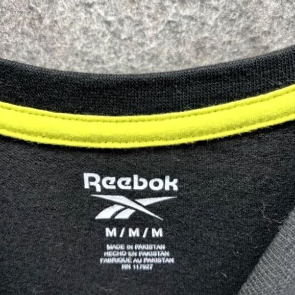 Reebok Reebok Shirt Men Medium Adult Black Casual Tee Outdoors Crewneck Logo Cotton T-Shirt Short Sleeve, Regular Fit, All Seasons, Men, Black Size US M / EU 48-50 / 2 - 2 Thumbnail