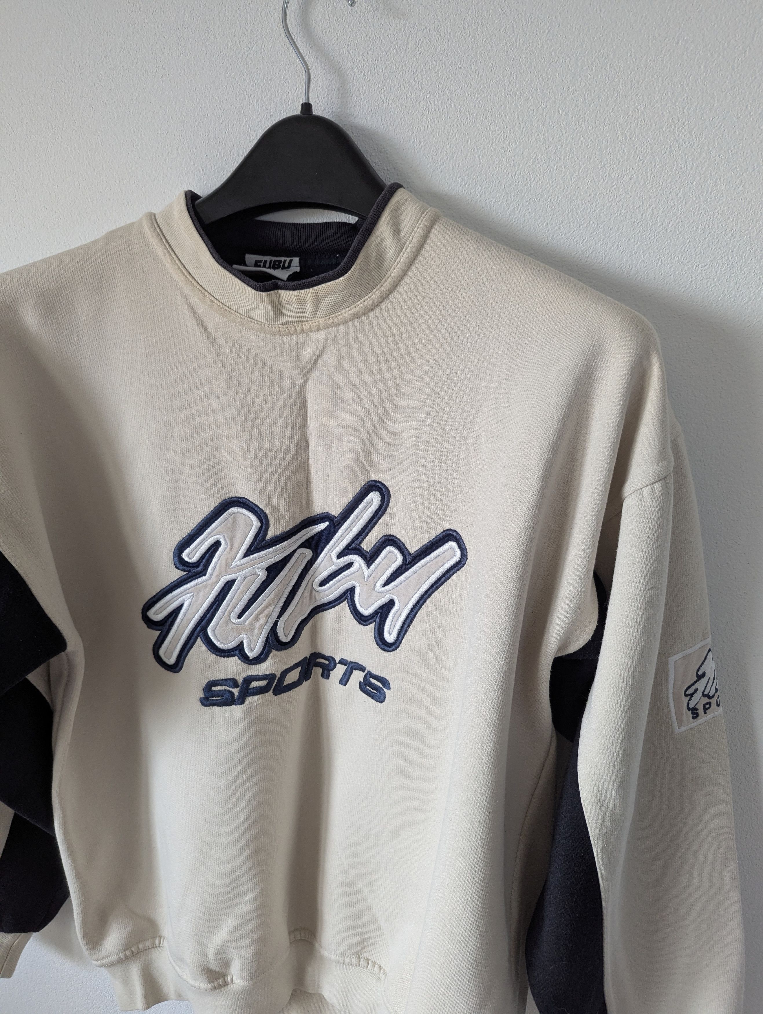 Fubu Fubu vintage crewneck y2k big logo Size US S / EU 44-46 / 1 - 2 Thumbnail