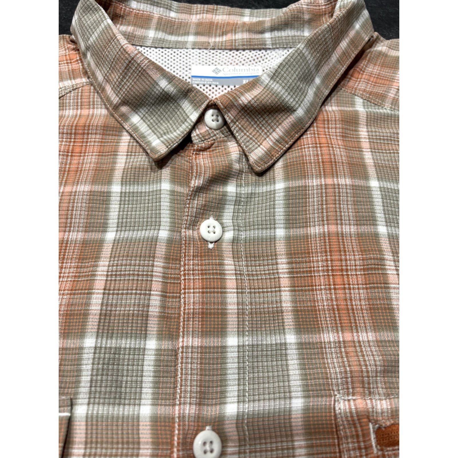 Vintage Columbia Men's XL Short Sleeve Button-Up Shirt Brown Plaid Outdoor Fishing Vented PFG Size US XL / EU 56 / 4 - 6 Thumbnail