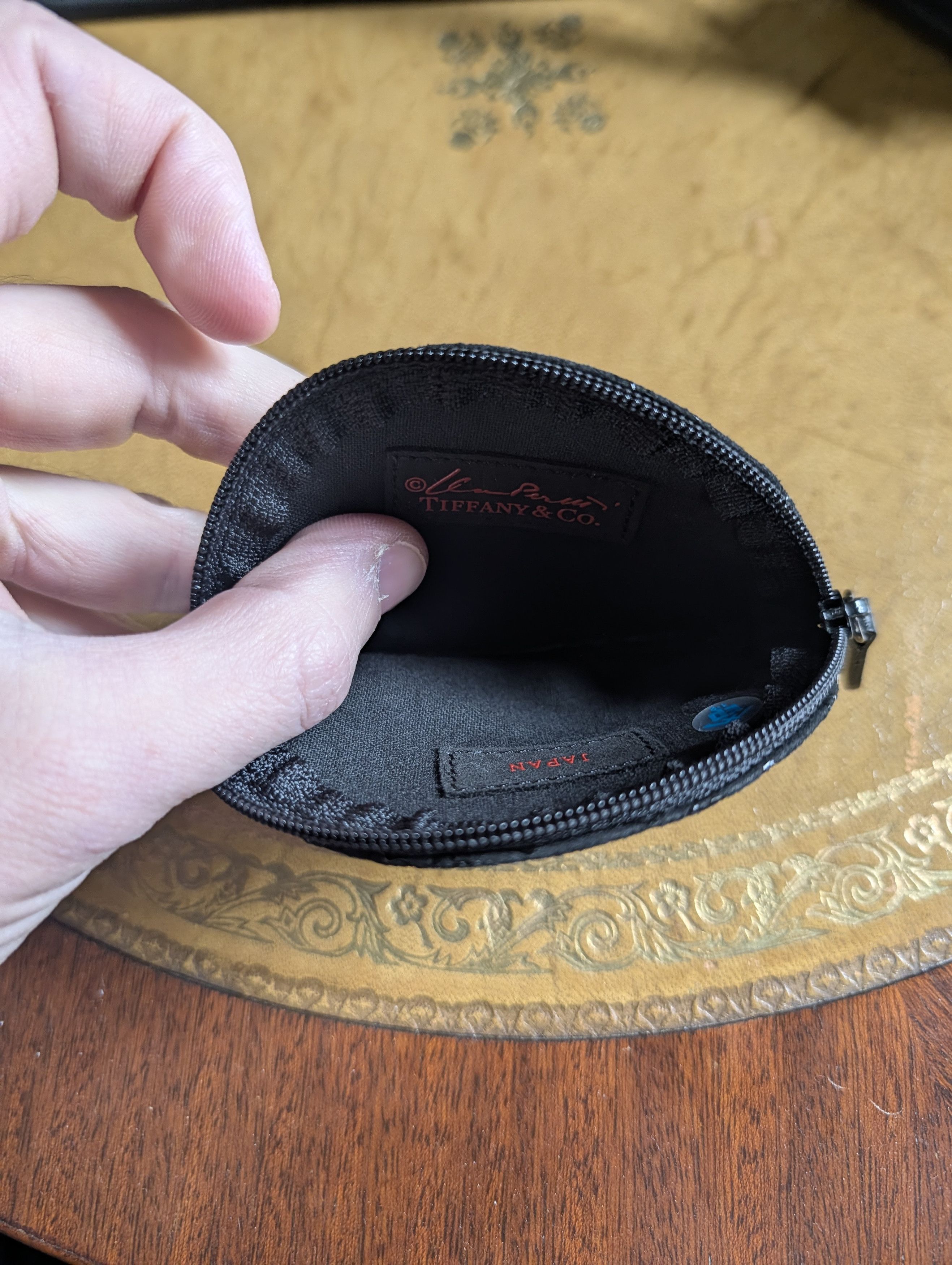 Tiffany & Co. Tiffany x Elsa Peretti Suede Heart Pattern Japan Coin Purse Size ONE SIZE - 6 Thumbnail