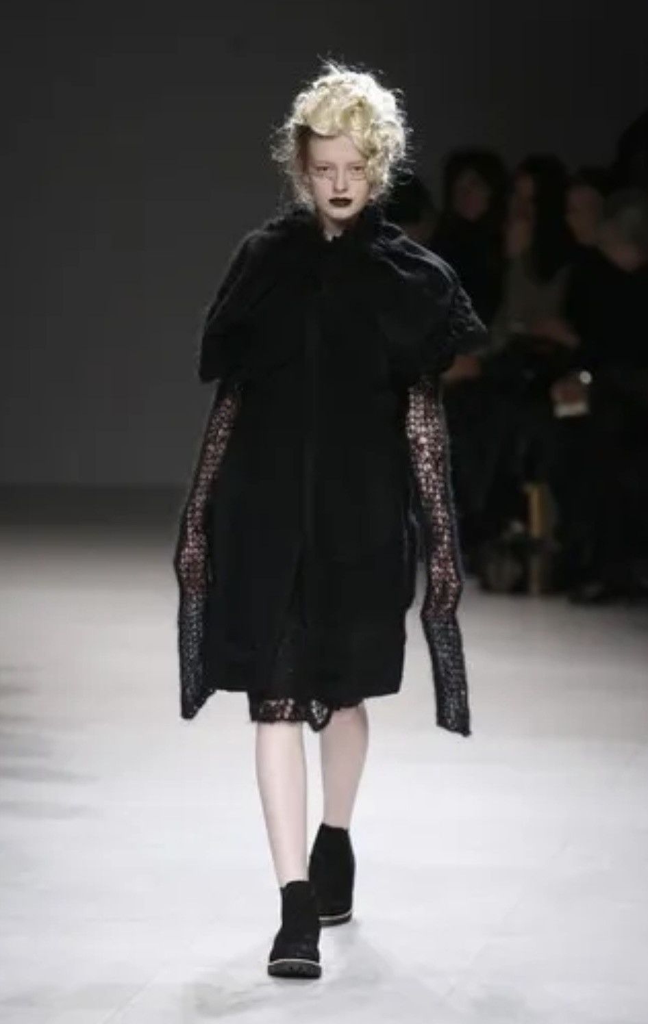 Comme des Garcons AW 2008 Runway See Through Knit Dress Size S / US 4 / IT 40 - 13 Thumbnail