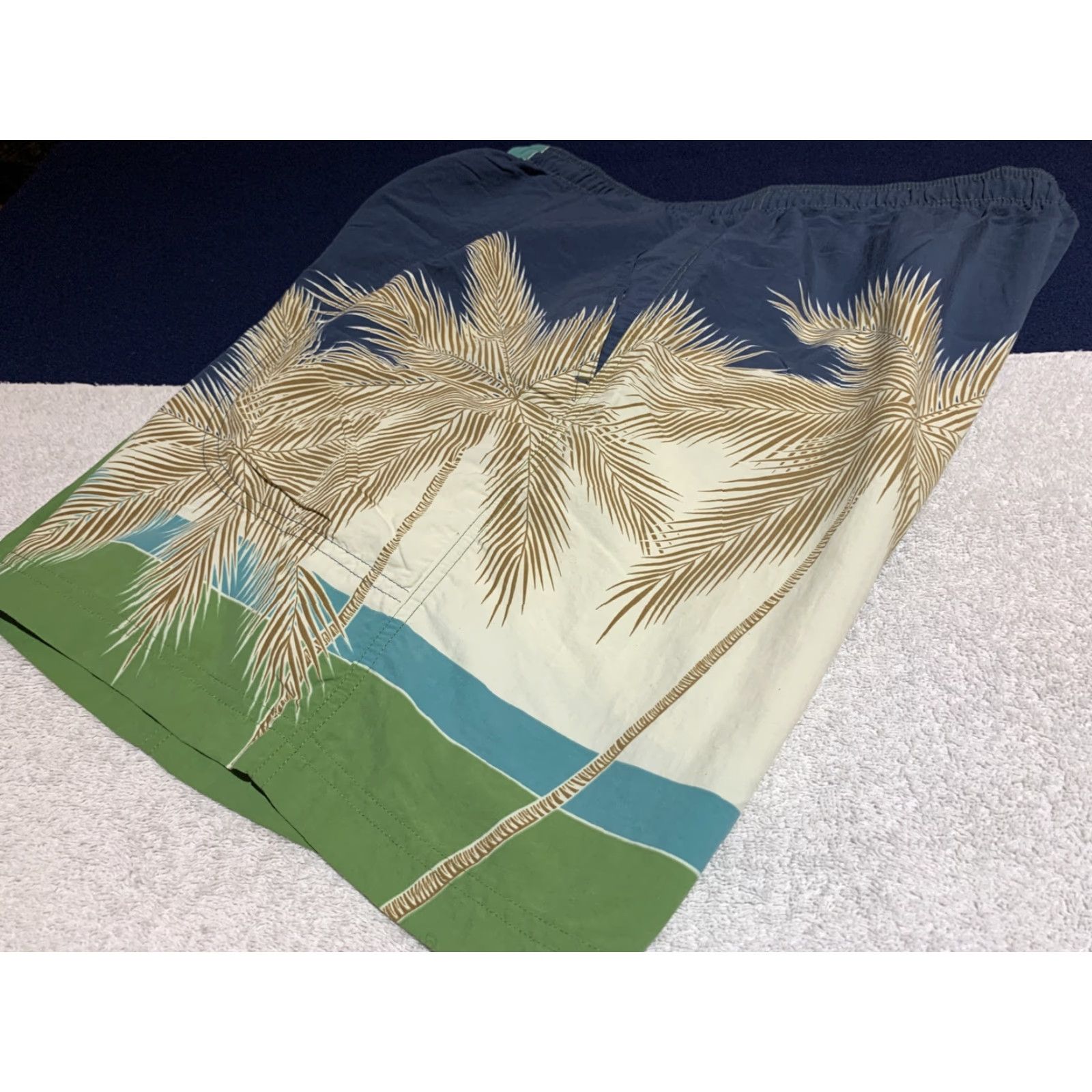 Tommy Bahama VINTAGE Tommy Bahama Men's Swim Trunks M Regular Blue Green Floral Hawaiian Lined Trunks Size US 31 - 5 Thumbnail