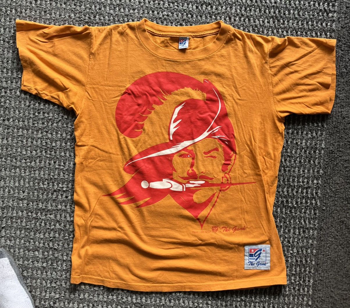 NFL × The Game × Vintage Vintage 1995 Tampa Bay Buccaneers Big Logo NFL Tee Size US M / EU 48-50 / 2 - 1 Thumbnail