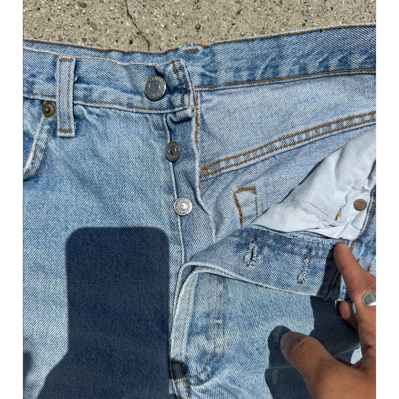 Levi's VIntage Levis shorts Size 32" / US 10 / IT 46 - 2 Thumbnail