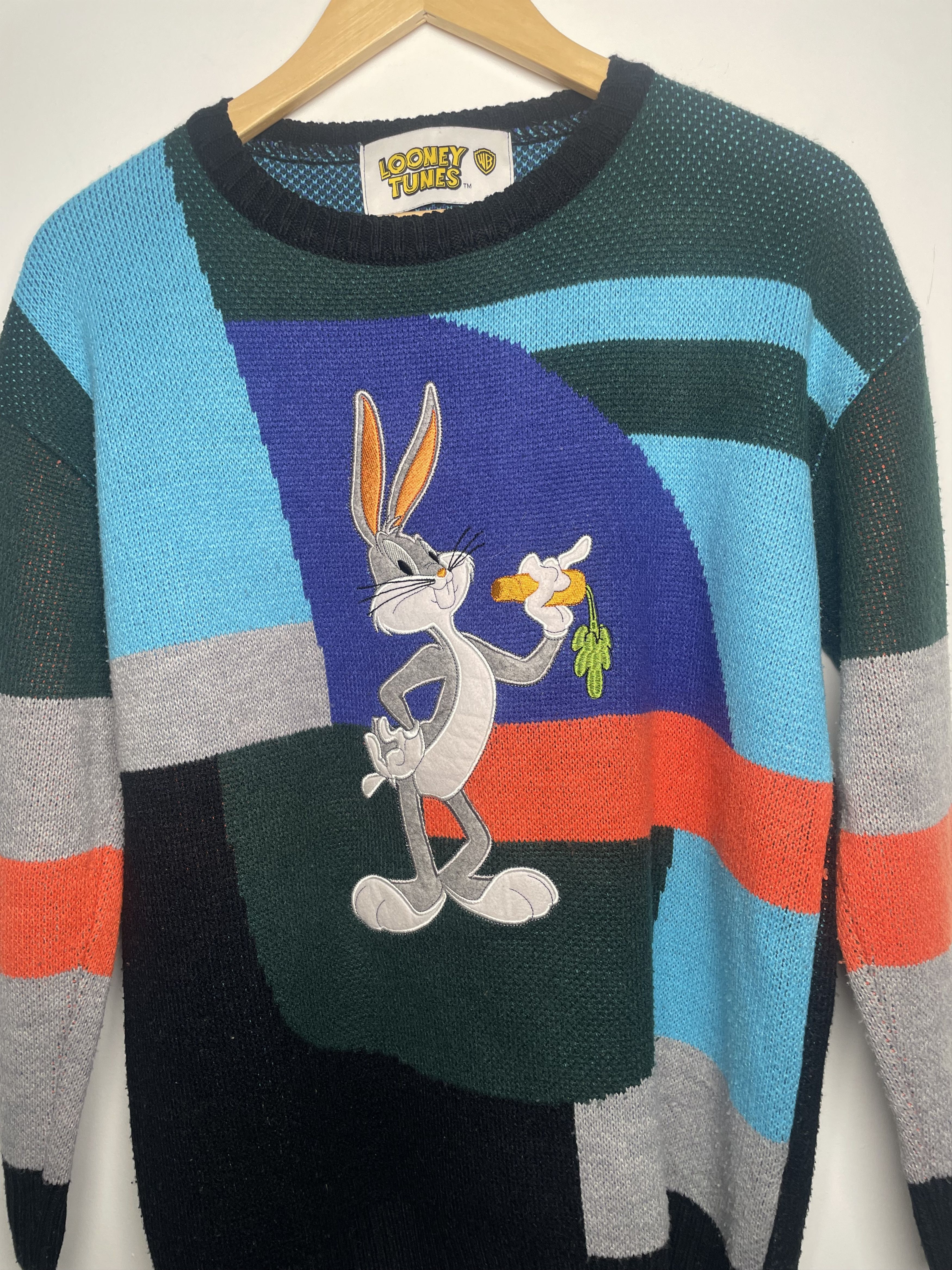 Warner Bros Vintage 90s Looney Tunes Bugs Bunny Knit Sweater Size US M / EU 48-50 / 2 - 3 Thumbnail