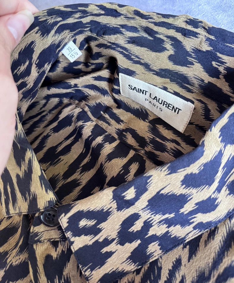 Saint Laurent Paris Saint Laurent Paris size 39 21SS Leopard Shirt Size US M / EU 48-50 / 2 - 2 Thumbnail