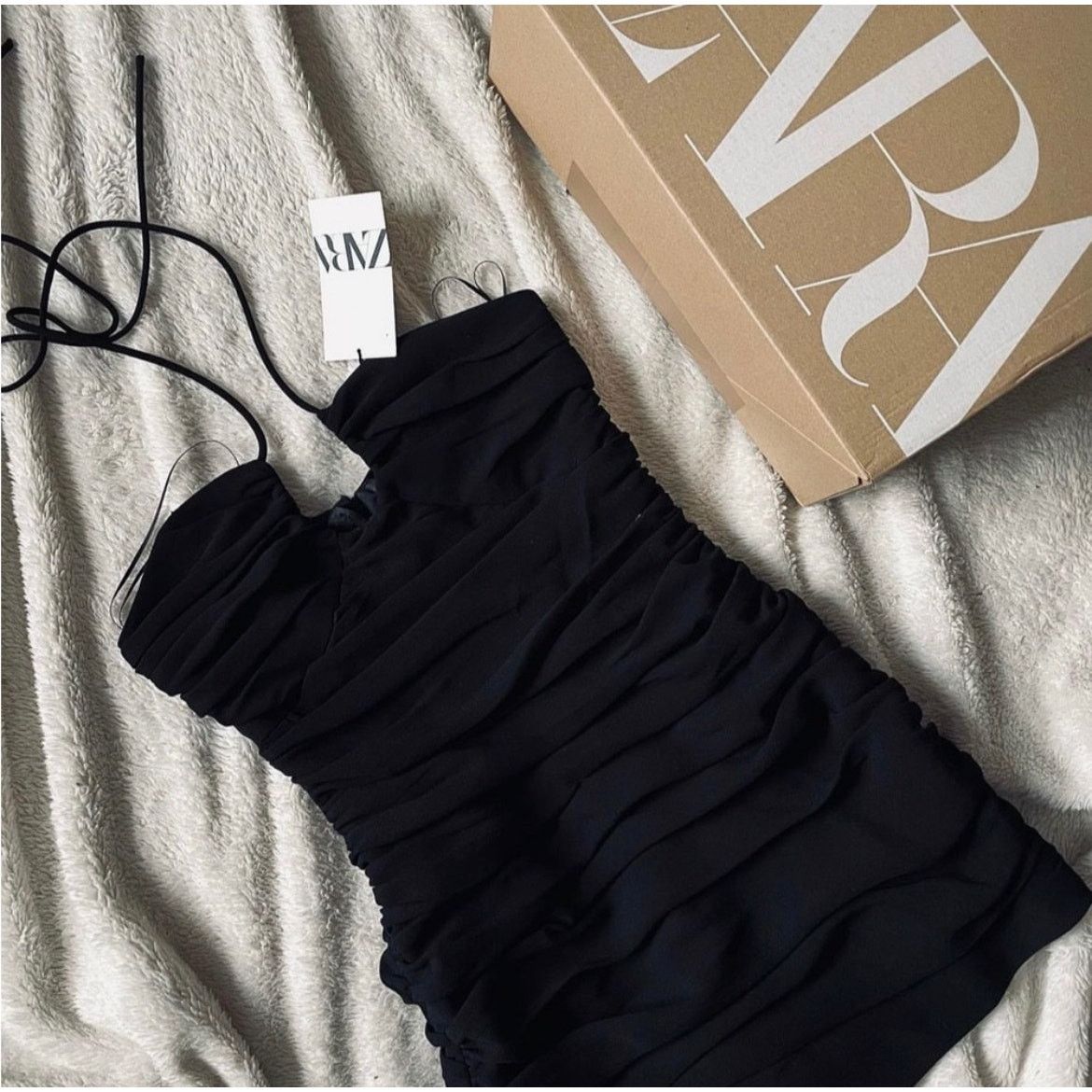 Zara ZARA BLOGGER FAVORITE DRAPED MINI DRESS BLACK Size XS / US 0-2 / IT 36-38 - 6 Thumbnail