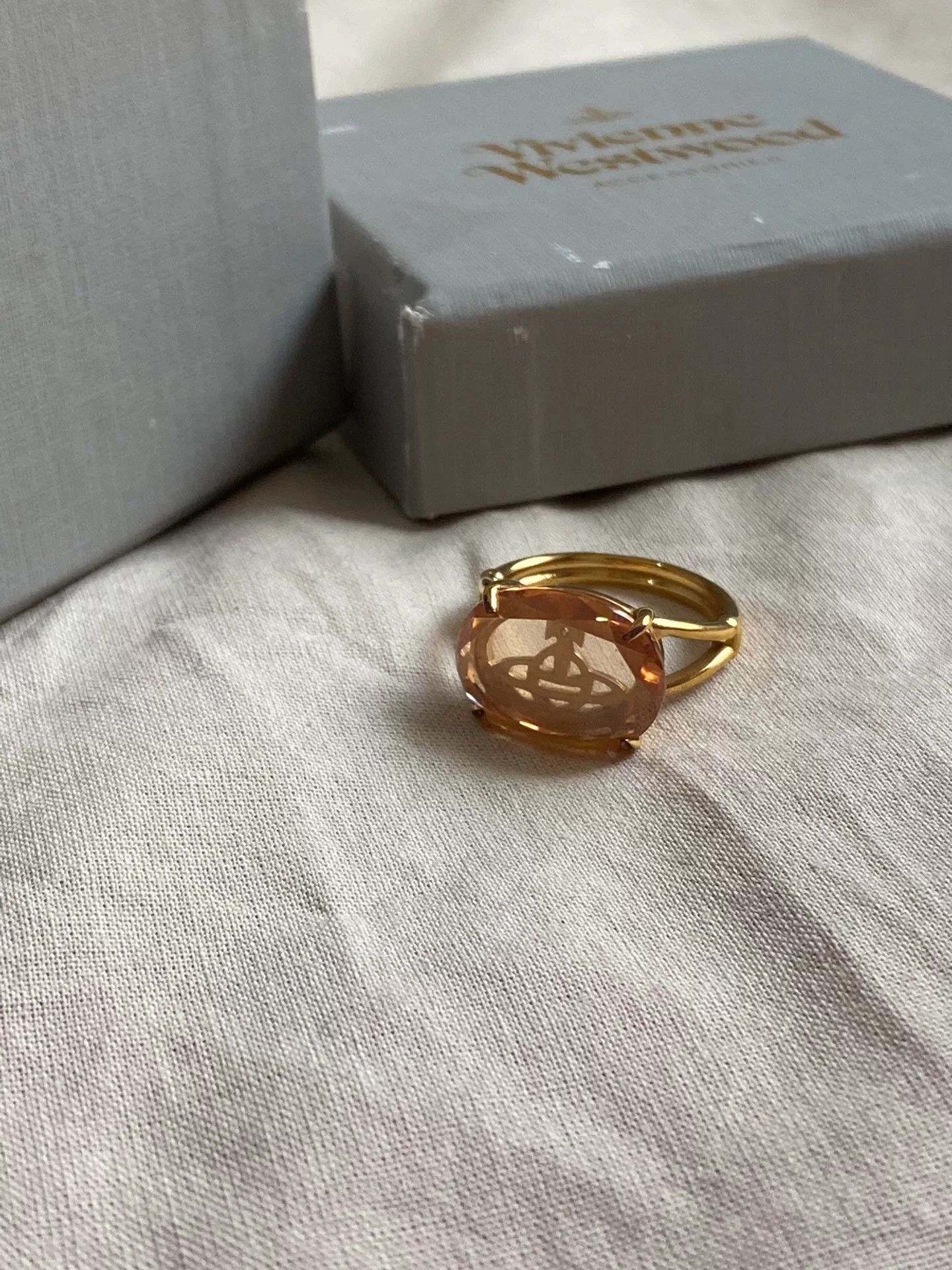 Vivienne Westwood vivienne westwood rare yellow crystal ring Size ONE SIZE - 1 Thumbnail
