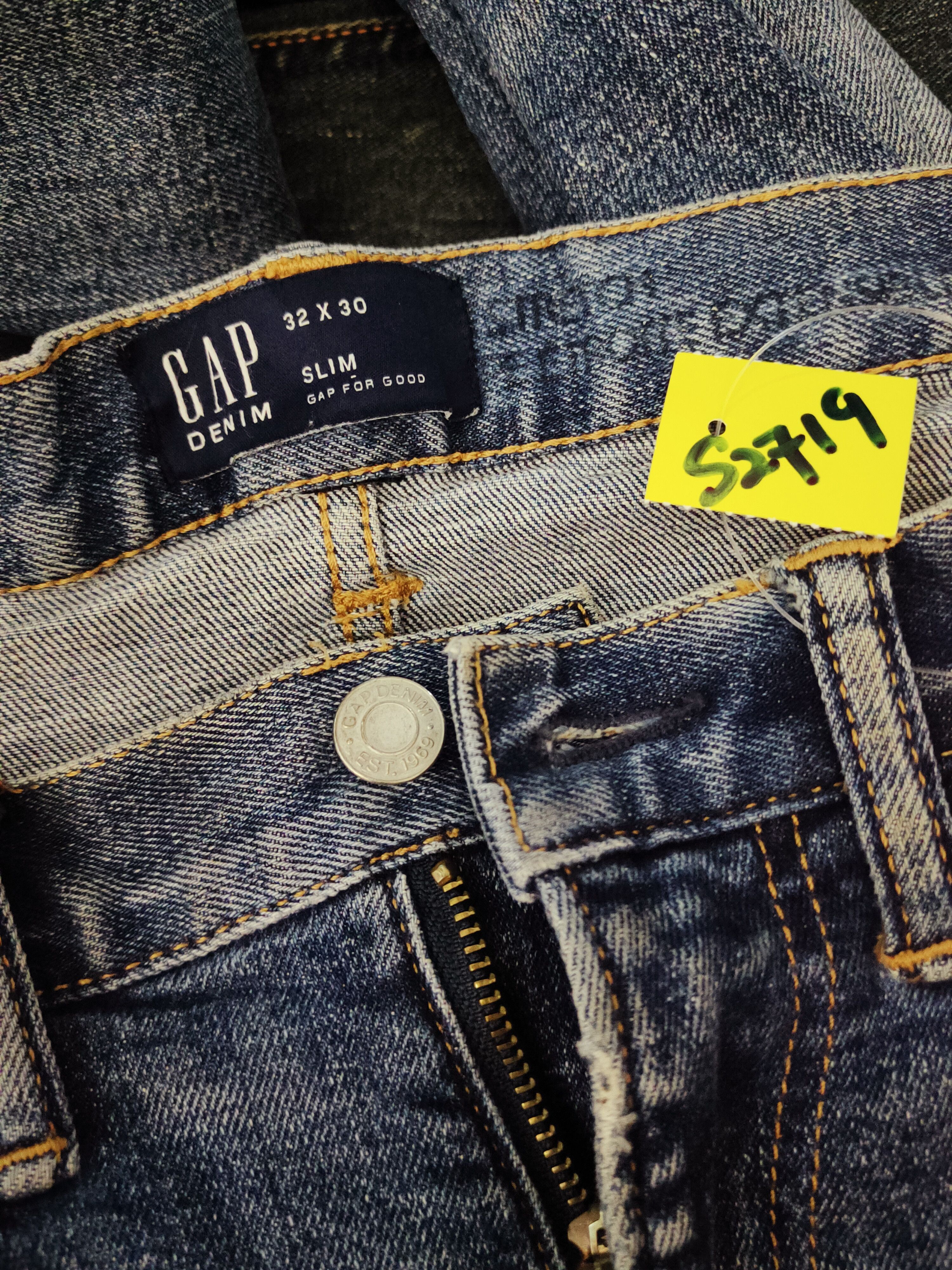 Gap Gap Blue Distressed Ripped Jeans #S2719 Size US 33 - 16 Thumbnail