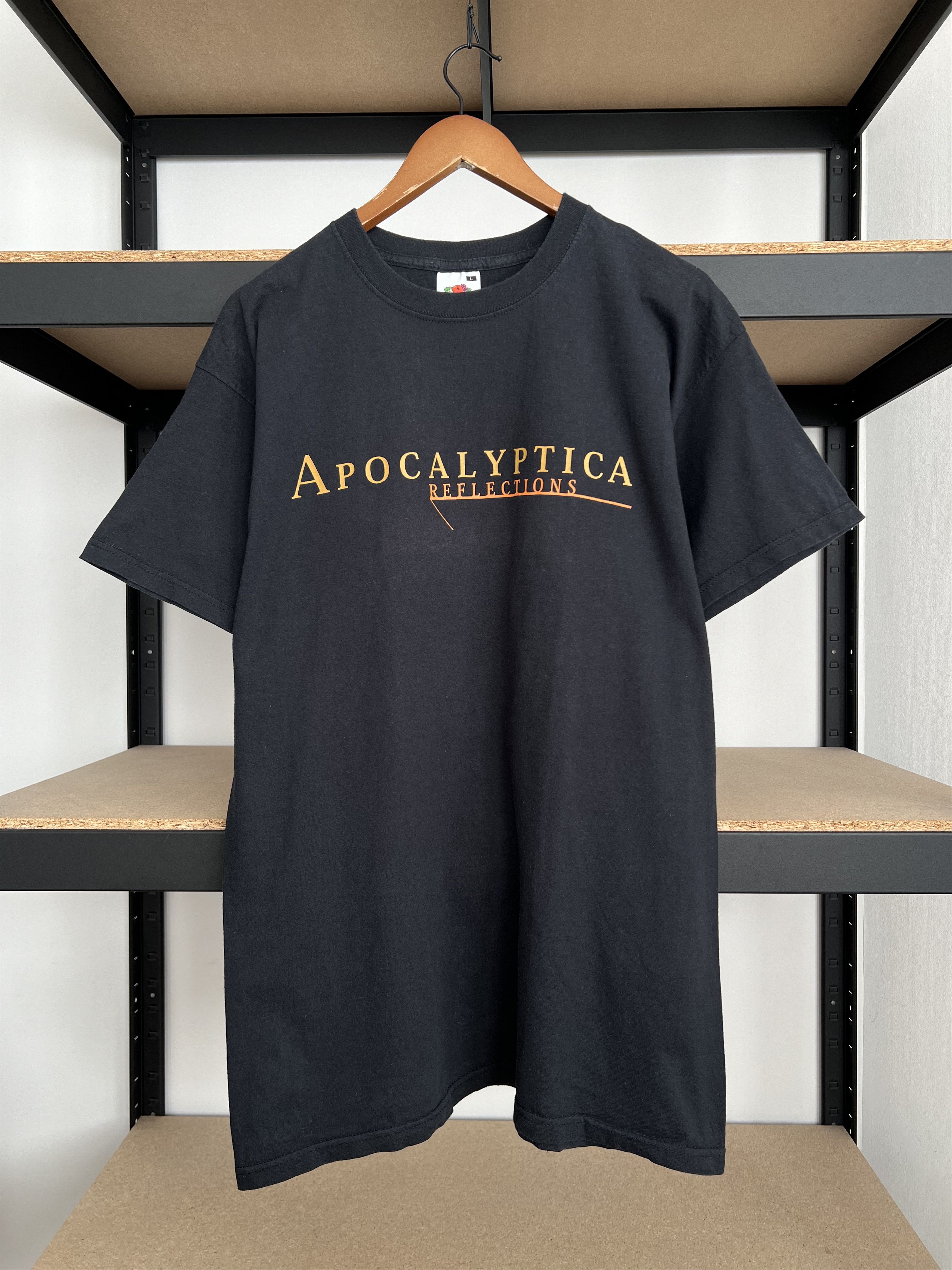 Band Tees Vintage 2000s Apocalyptica Reflections Black T-shirt Size US L / EU 52-54 / 3 - 2 Thumbnail