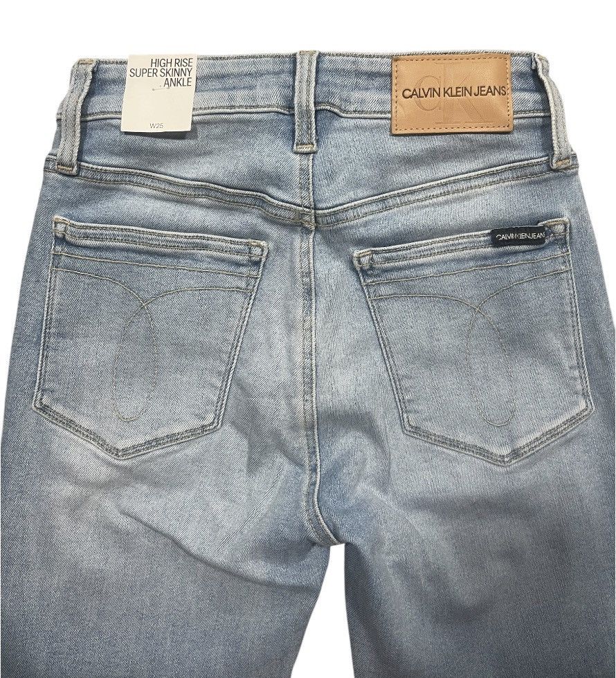 Calvin Klein Calvin Klein Jeans High Rise Super Skinny Ankle Stretchy Size 26" / US 2 / IT 38 - 1 Thumbnail