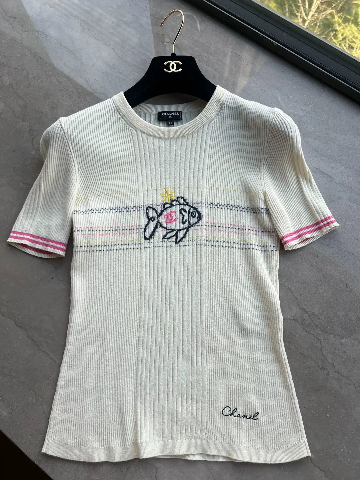 Chanel Chanel 25C Fish Print T-Shirt Size US XS / EU 42 / 0 - 1 Thumbnail