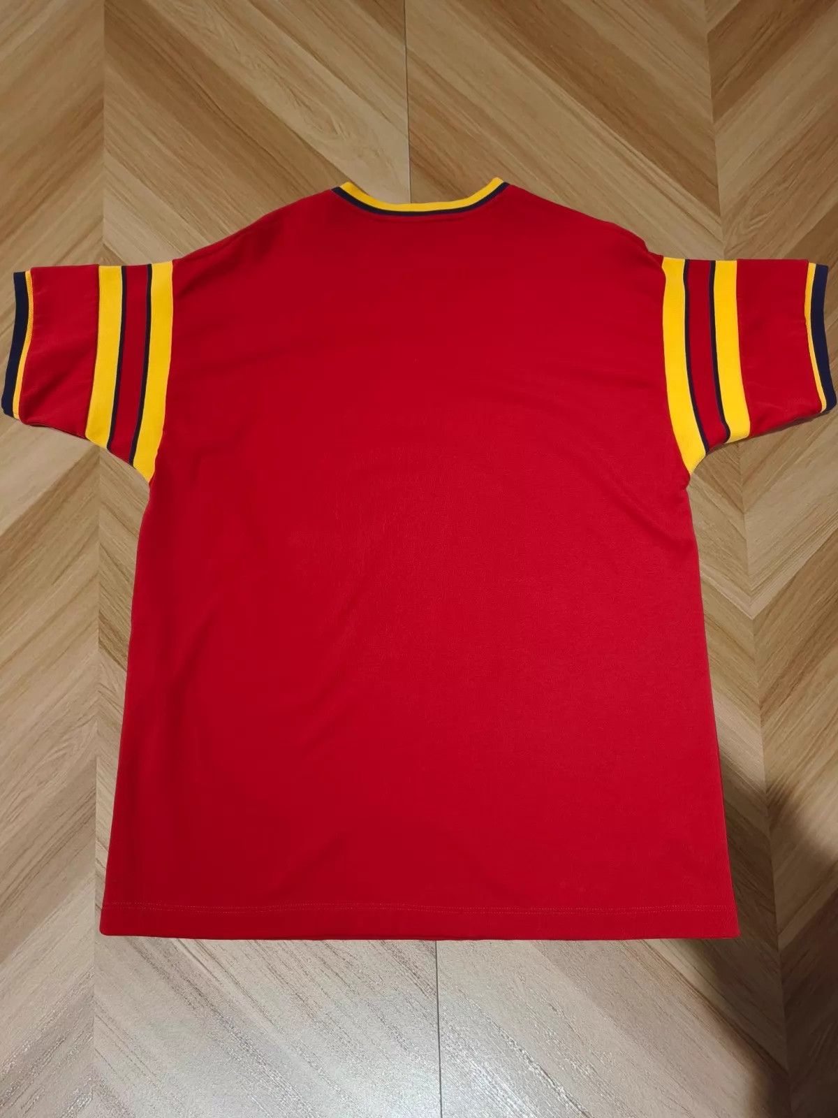 Gucci Gucci Vibrant Color Short Sleeve T-shirt Size US M / EU 48-50 / 2 - 2 Thumbnail