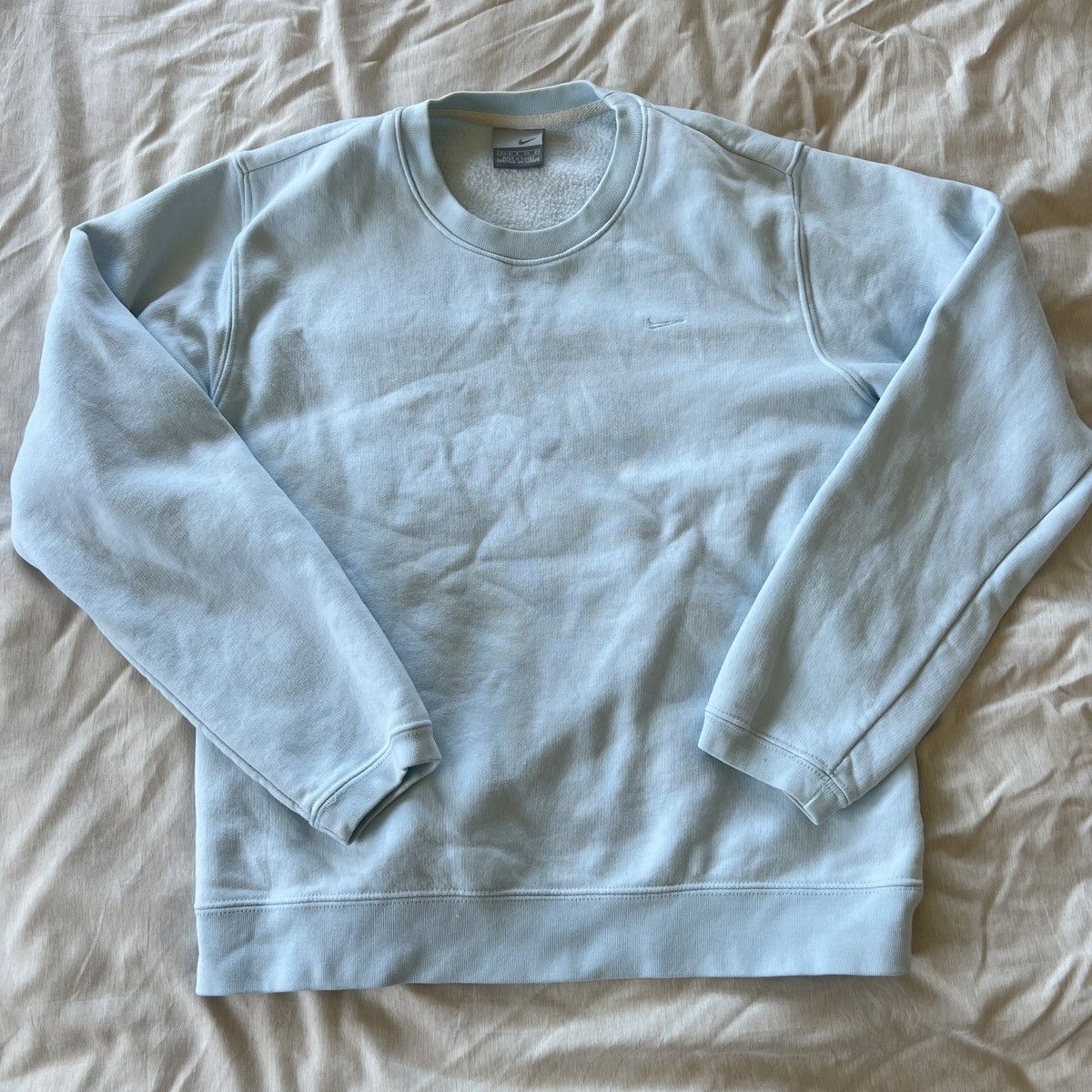 Nike Nike Y2K baby blue crewneck sweatshirt Size S / US 4 / IT 40 - 1 Thumbnail