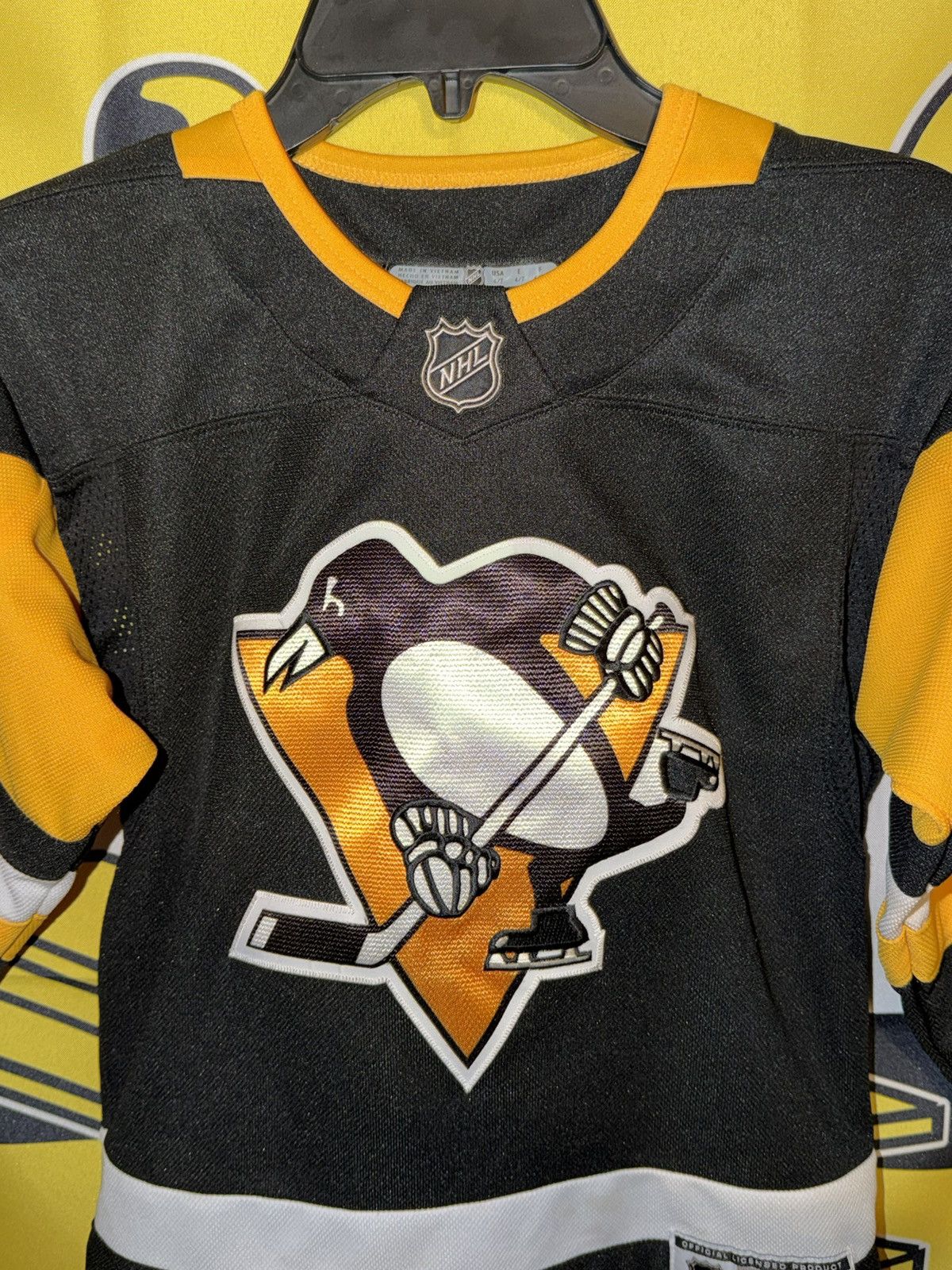 NHL Fanatics NHL Penguins Kessel #81 Kids Youth Jersey 4/7 Size US XS / EU 42 / 0 - 3 Thumbnail