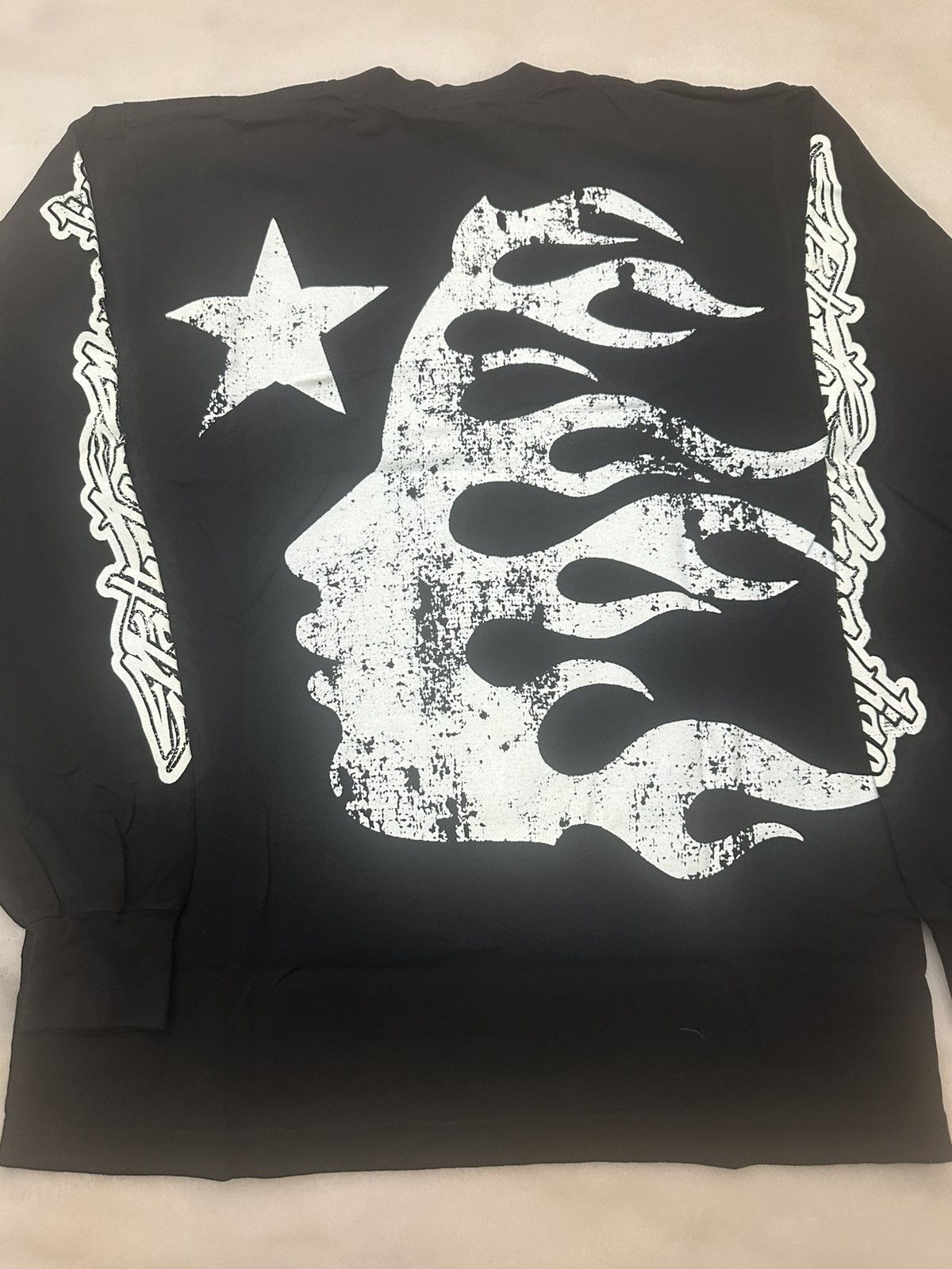 HELLSTAR HELLSTAR INNER STAR OVERSEAS LONG SLEEVE Size US S / EU 44-46 / 1 - 3 Thumbnail