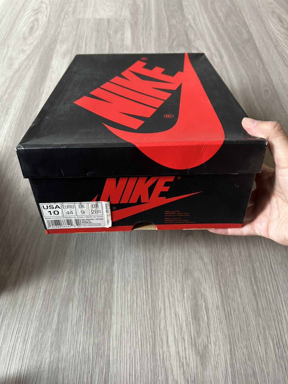 Jordan Brand Air Jordan Retro 1 High OG Court Purple Size 10 Size US 10 / EU 43 - 17 Thumbnail