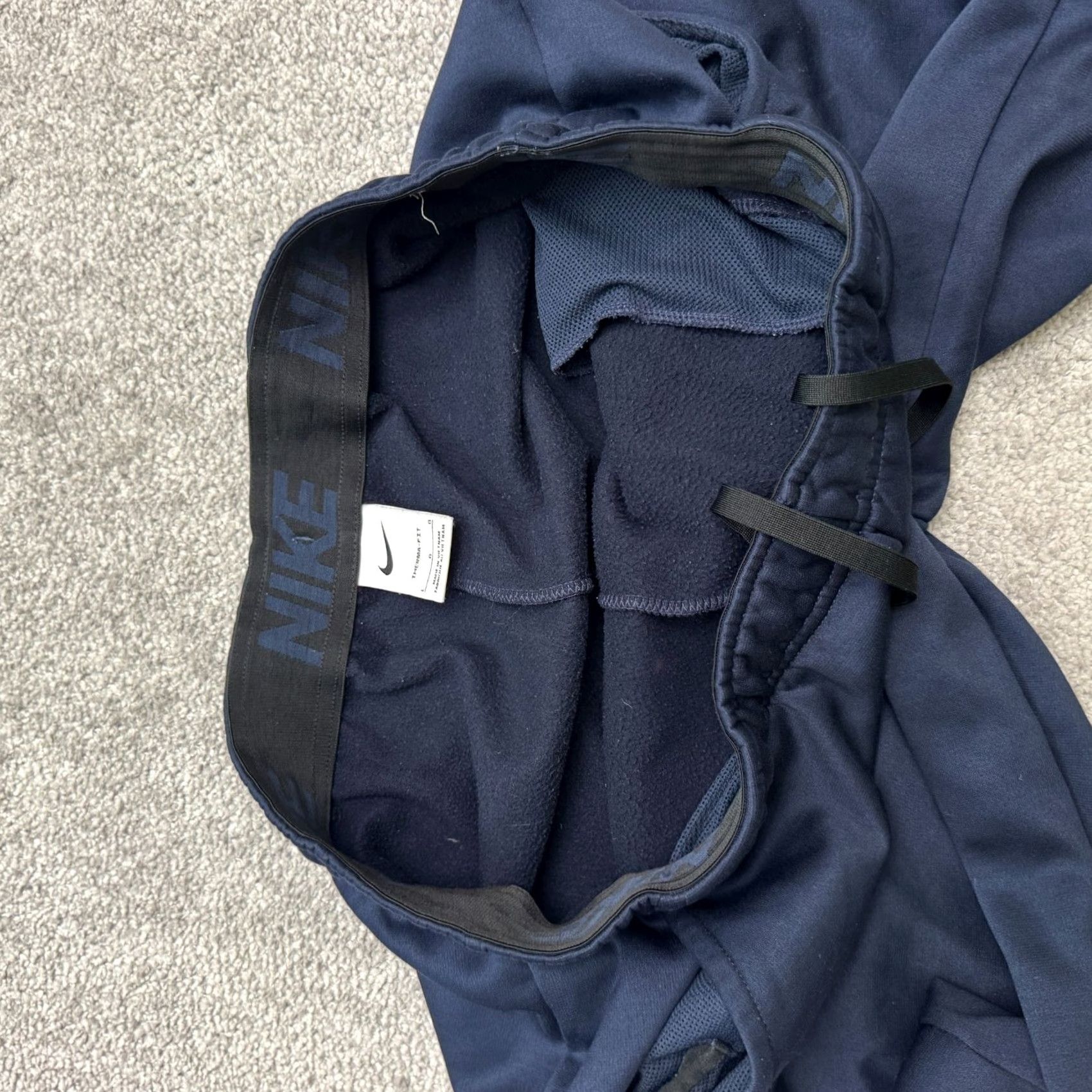 Nike Nike Therma-Fit Jogger Sweatpants Mens Large Navy Blue Athletic Activewear Pants L Sweatpants Blue Mens Nike Therma-Fit Jogger Sweatpants Size US 33 - 7 Thumbnail