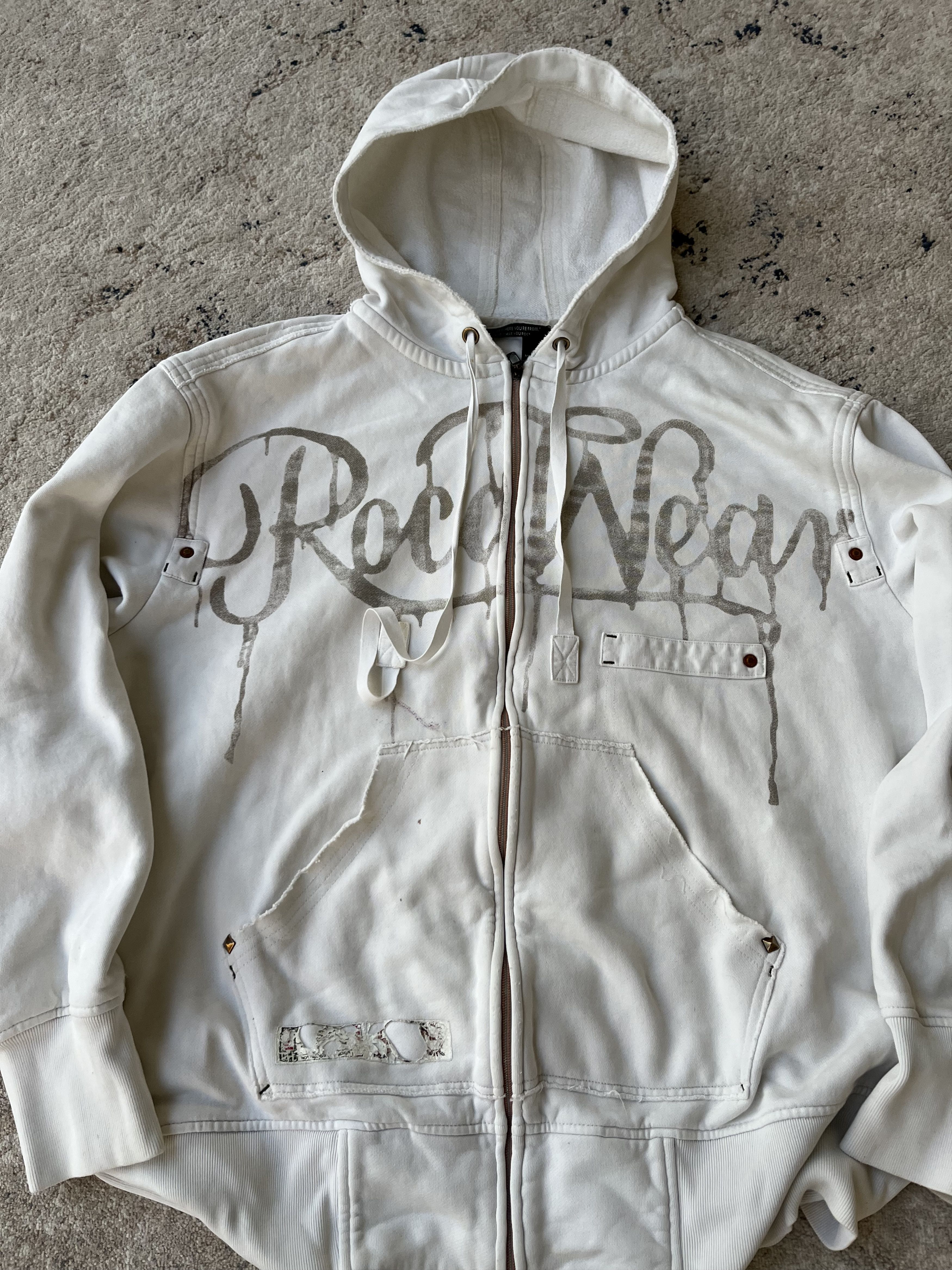 Rocawear VTG CROPPED Y2K ED HARDY STYLE STREETWEAR ROCAWEAR HOODIE Size US M / EU 48-50 / 2 - 4 Thumbnail