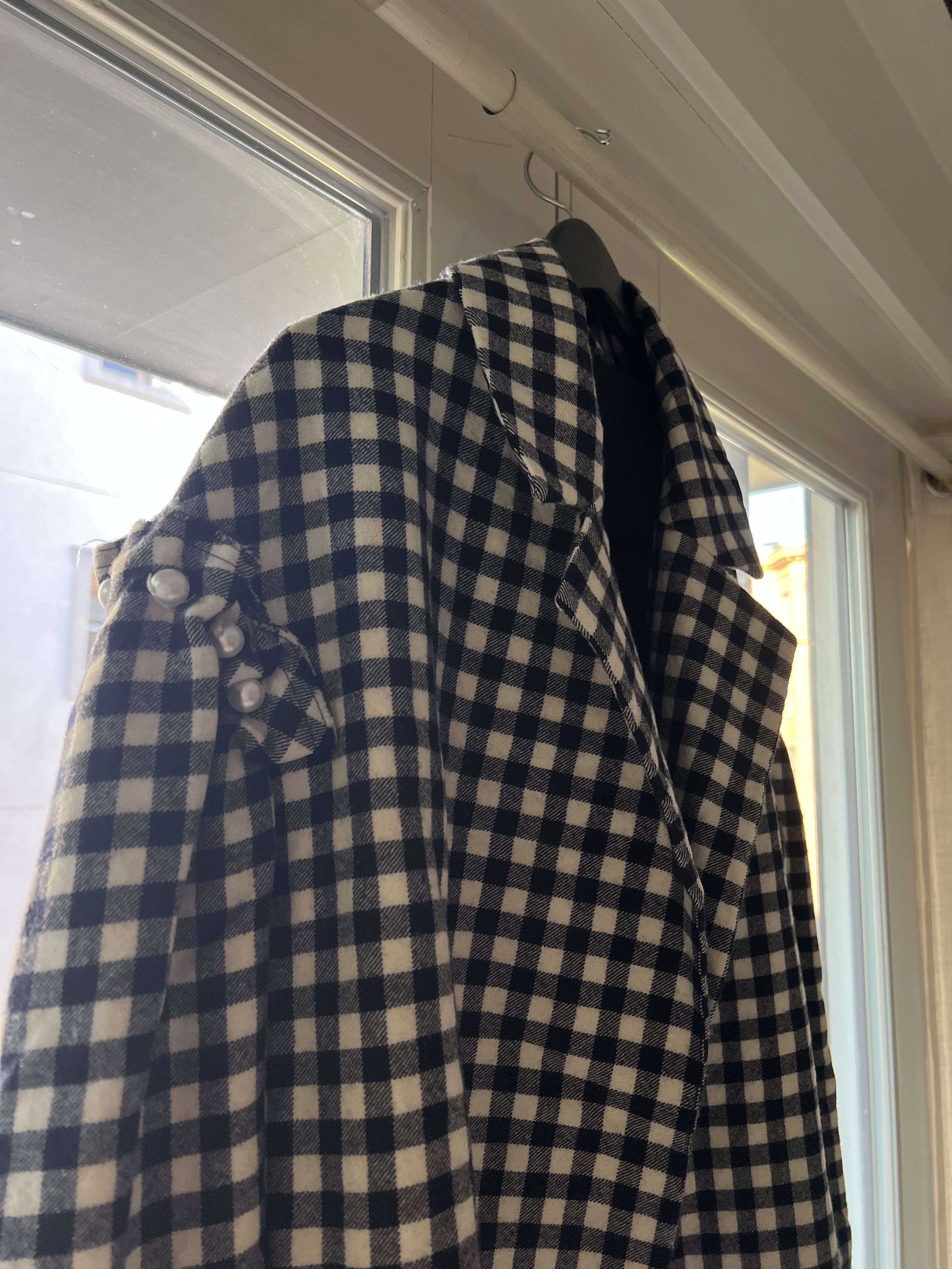 Other Mother of Pearl Jacket—No Frills Collection—Retail @ $1,050 Size L / US 10 / IT 46 - 6 Thumbnail