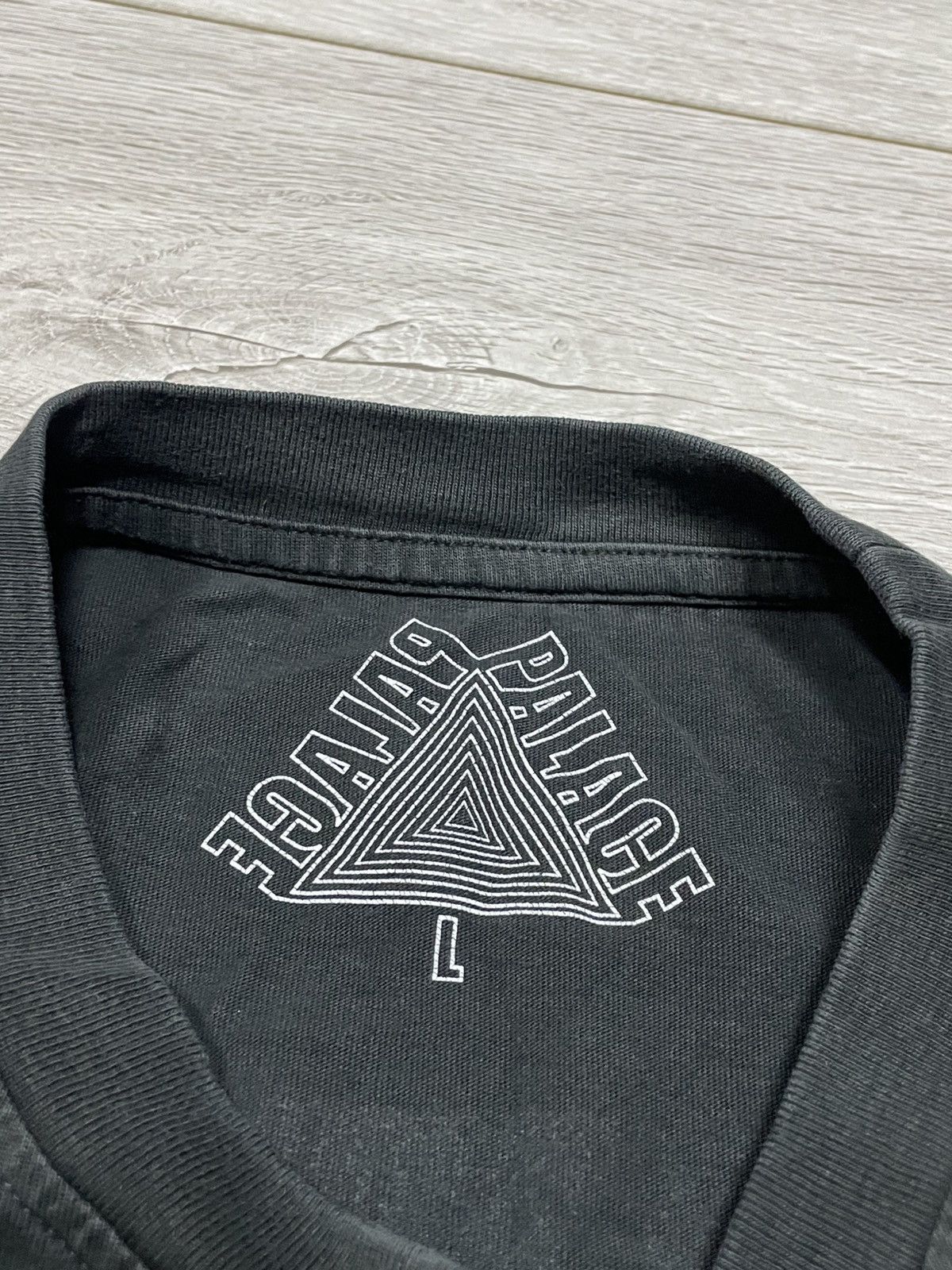 Palace Tri-Heads Palace T-Shirt Size US L / EU 52-54 / 3 - 9 Thumbnail