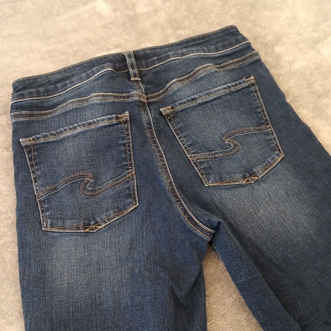 Silver Jeans Co. Silver Jeans Jeans Womens Size 28 Blue Dark Wash Skinny Mid Rise 28x28 Stretch Denim 5-Pocket Mens Womens Girls" Size 28" / US 6 / IT 42 - 7 Thumbnail