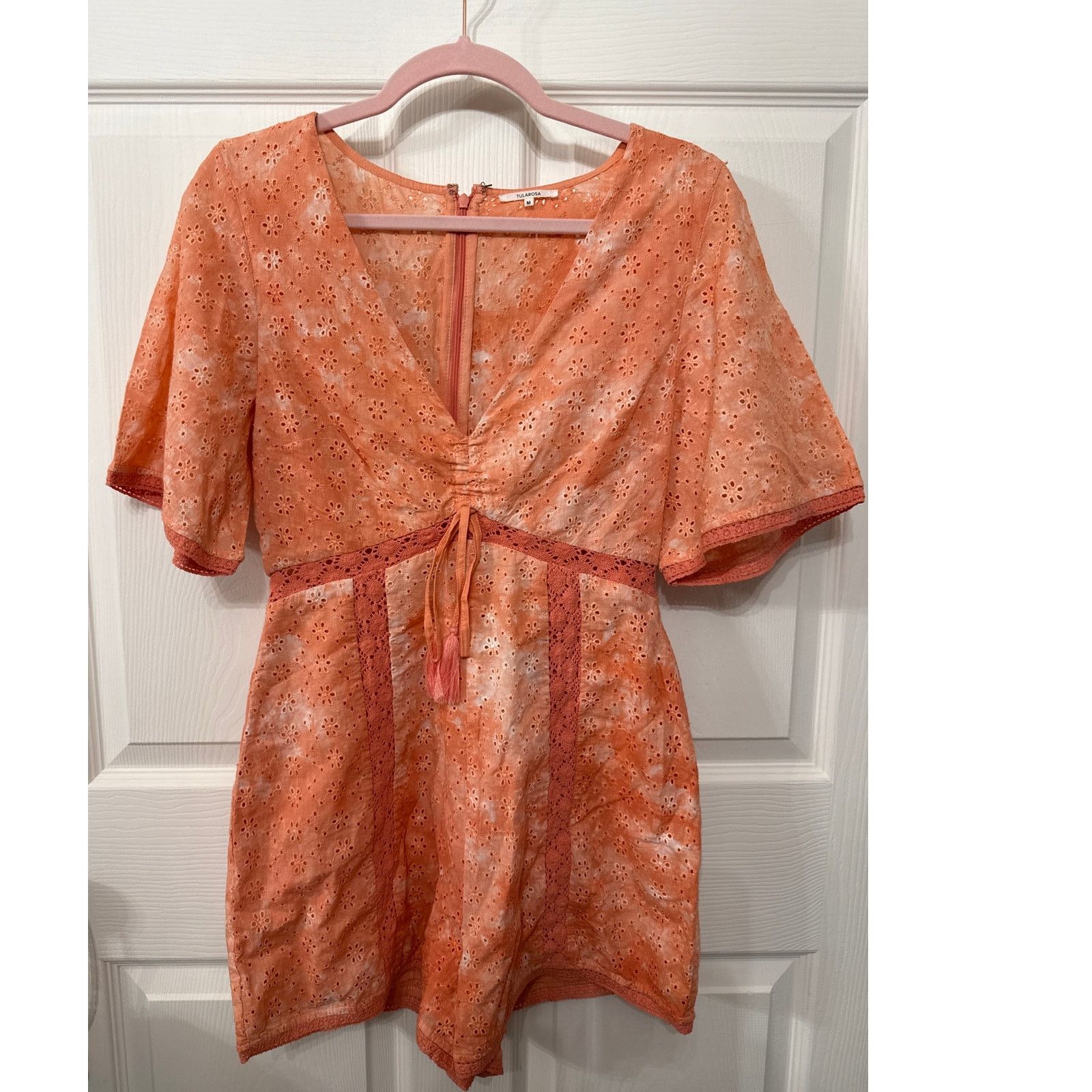 REVOLVE Revolve Tularosa Monroe Eyelet Romper Coral/Orange Tie-Dye,M Size M / US 6-8 / IT 42-44 - 3 Thumbnail