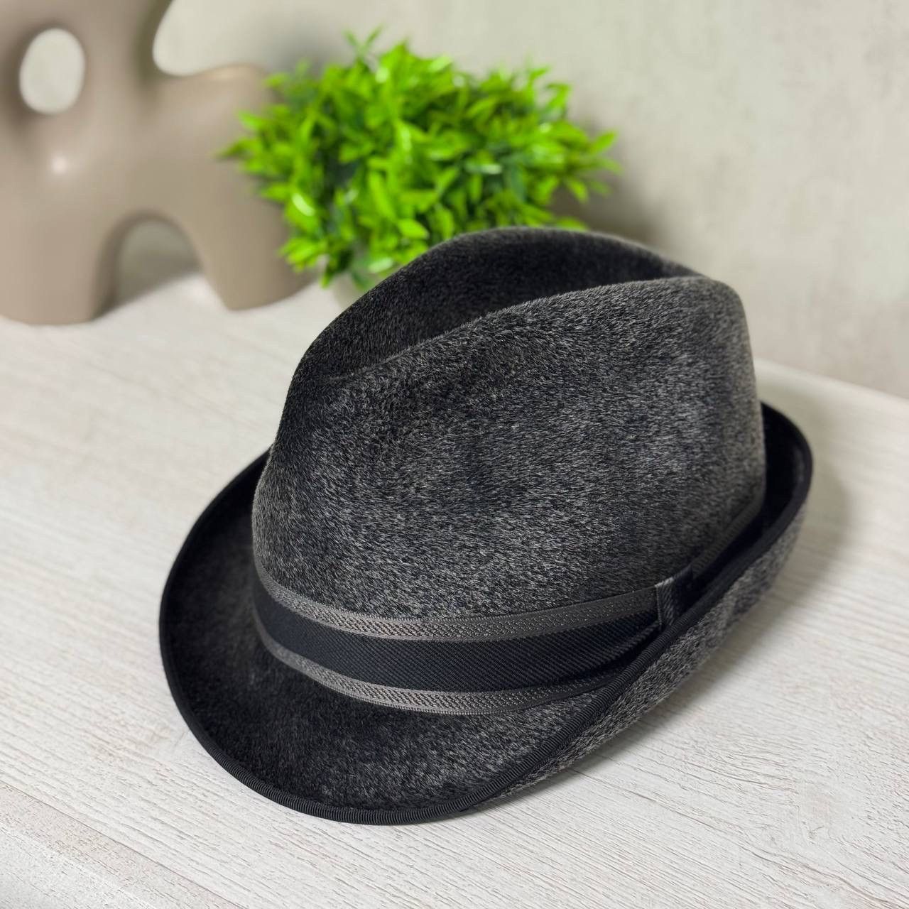 If Six Was Nine Luxury Felt Hat Kempten Y2K Old Money 00s Size ONE SIZE - 1 Thumbnail