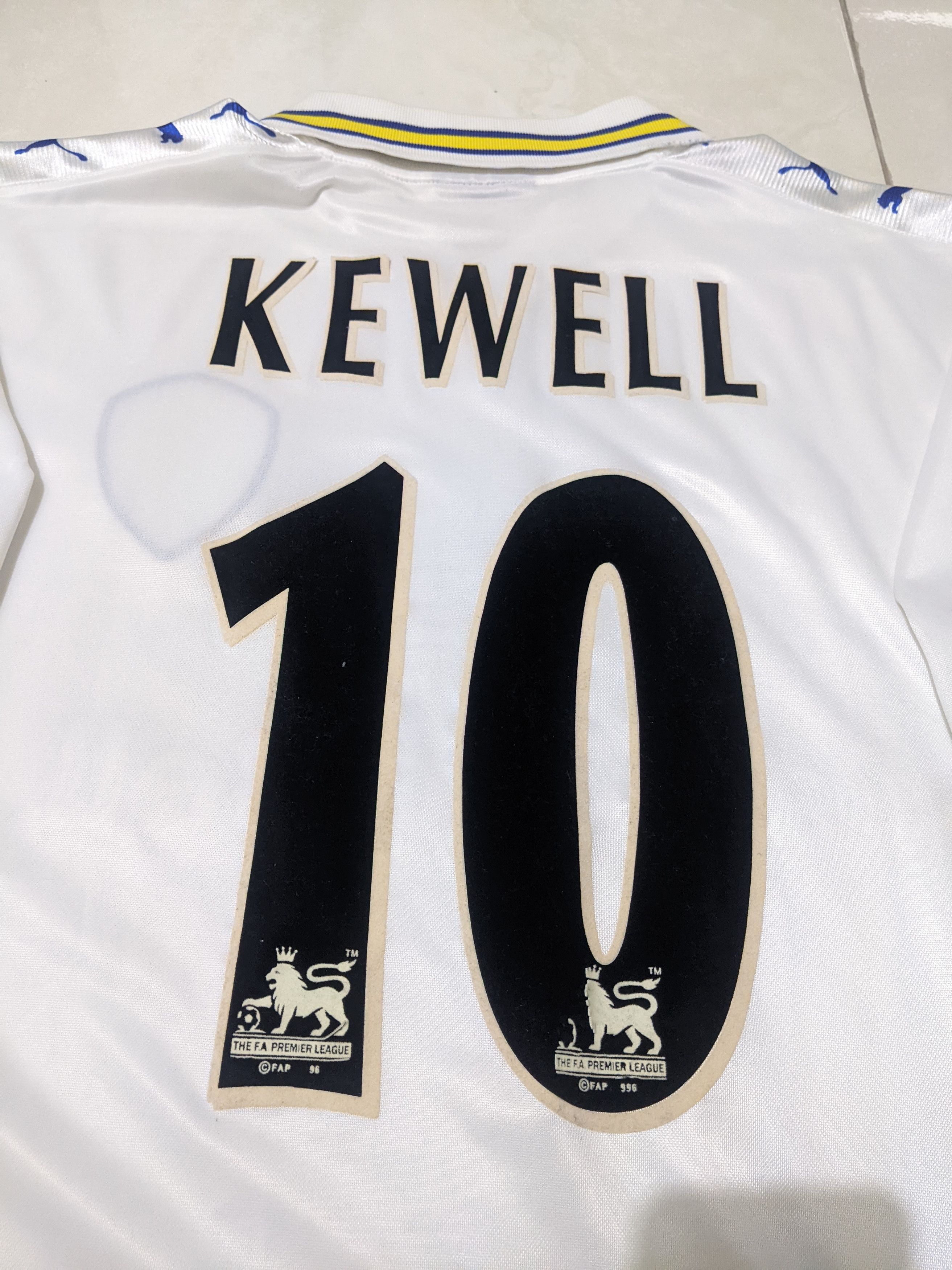 Puma Leed united 1998-2000 home kewel Jersey football shirt Size US M / EU 48-50 / 2 - 3 Thumbnail