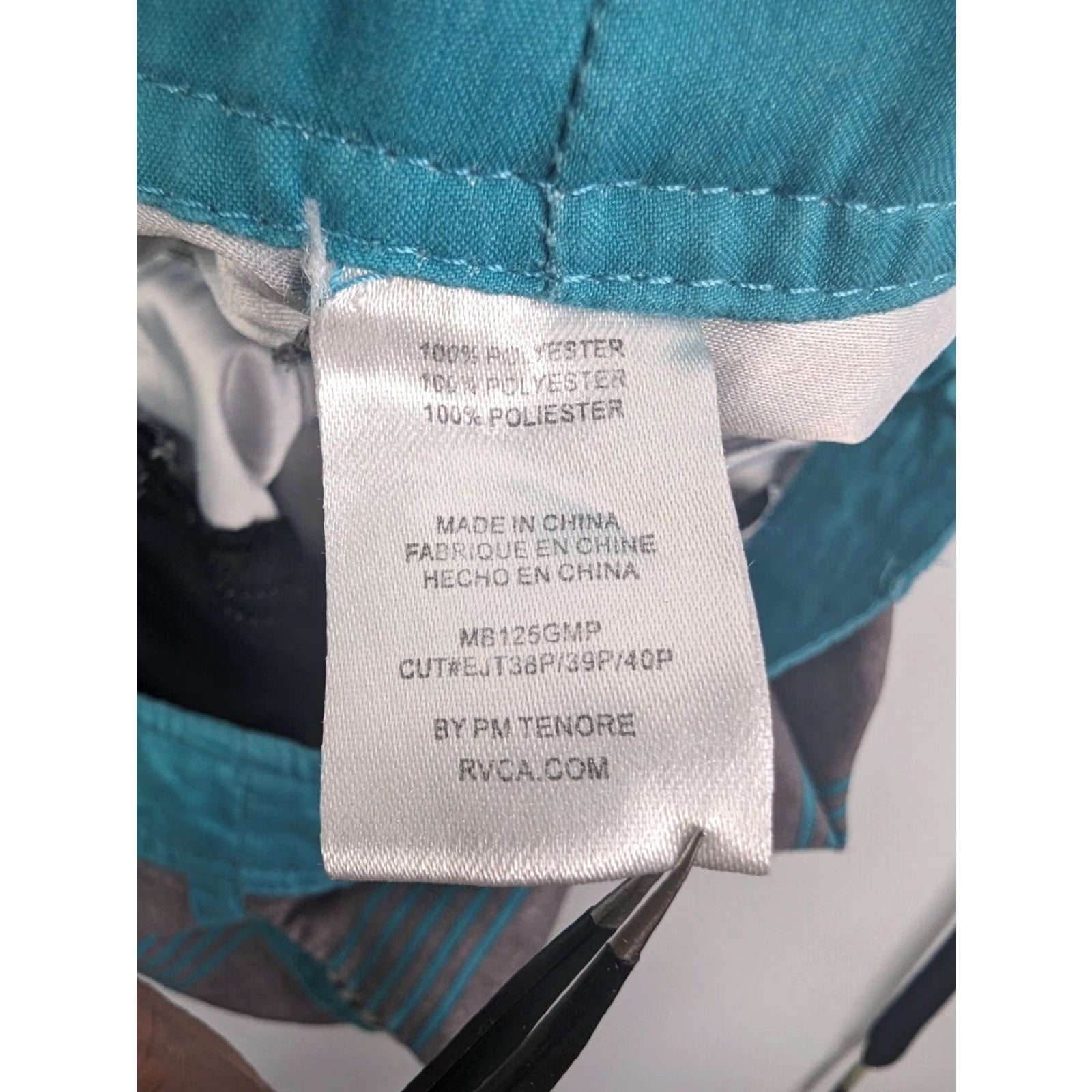 RVCA RVCA Board Shorts Men 34 Aqua Gray Striped Non Stretch Beach Trunks Size US 34 / EU 50 - 7 Thumbnail