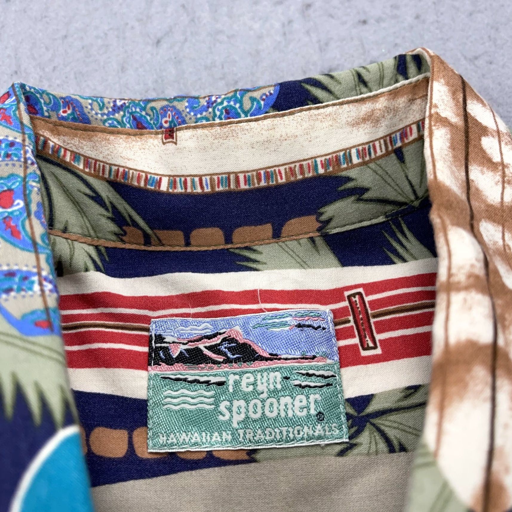 Reyn Spooner VINTAGE Reyn Spooner Shirt Mens 2XL Rayon Surf Boards Hawaiian Floral Beach 90s Size US XXL / EU 58 / 5 - 4 Thumbnail