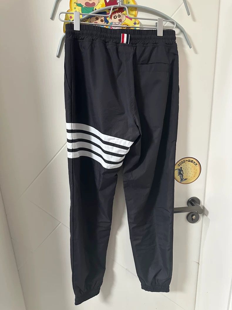Thom Browne Thom Browne Female leg-length trousers Size 25" / US 0 / IT 36 - 2 Thumbnail