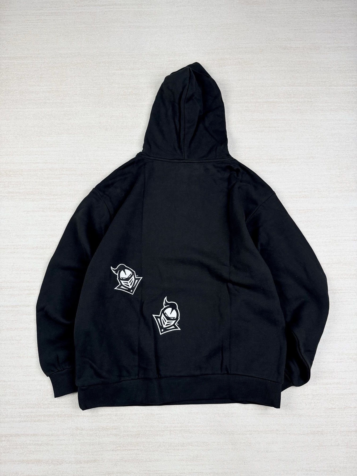 Mitchell & Ness × Travis Scott UNWORN* Travis Scott x M&N University Of Central Florida Size US L / EU 52-54 / 3 - 5 Thumbnail