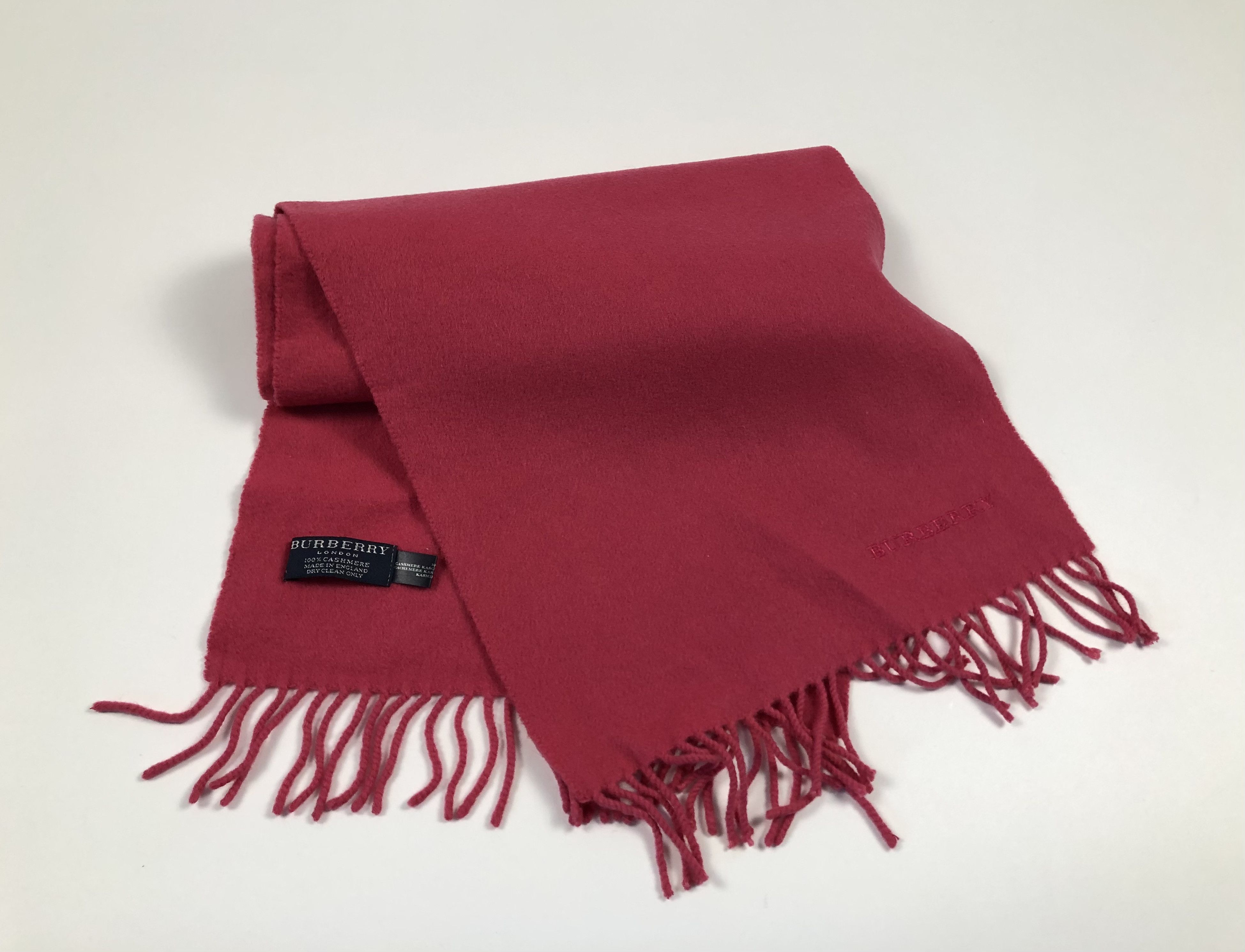 Burberry Burberry Vintage Cashmere Scarf Size ONE SIZE - 1 Thumbnail