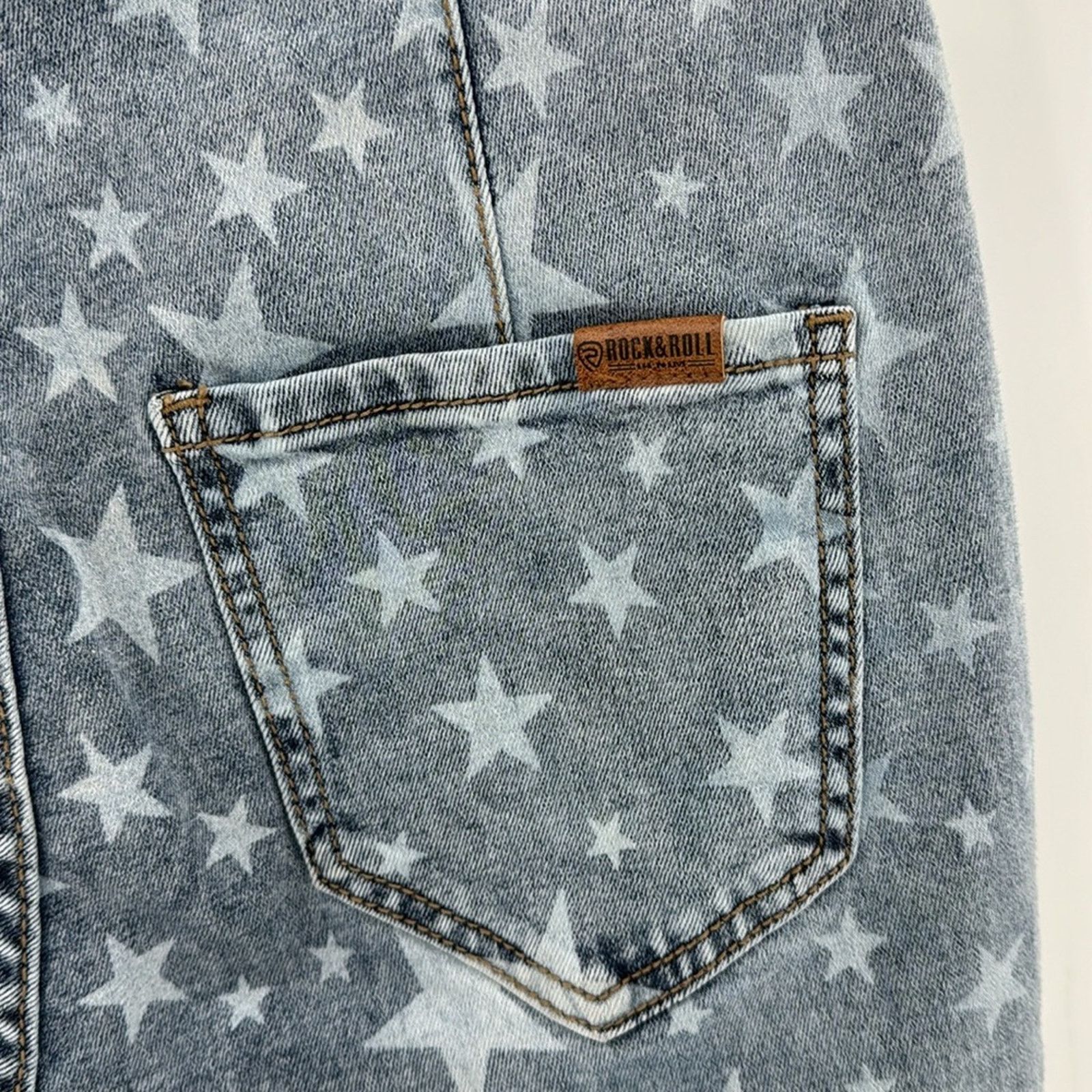 Other Rock & Roll Denim Star High Rise Bell-Bottom Jeans sz 27x34 Size 27" / US 4 / IT 40 - 9 Thumbnail