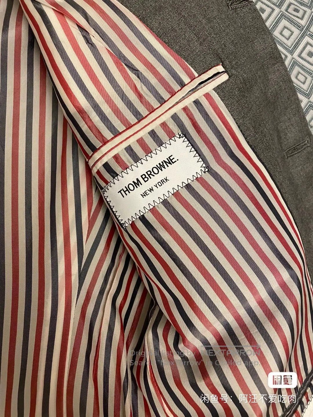 Thom Browne thom browne gray wool suit jacket. Size US S / EU 44-46 / 1 - 5 Thumbnail